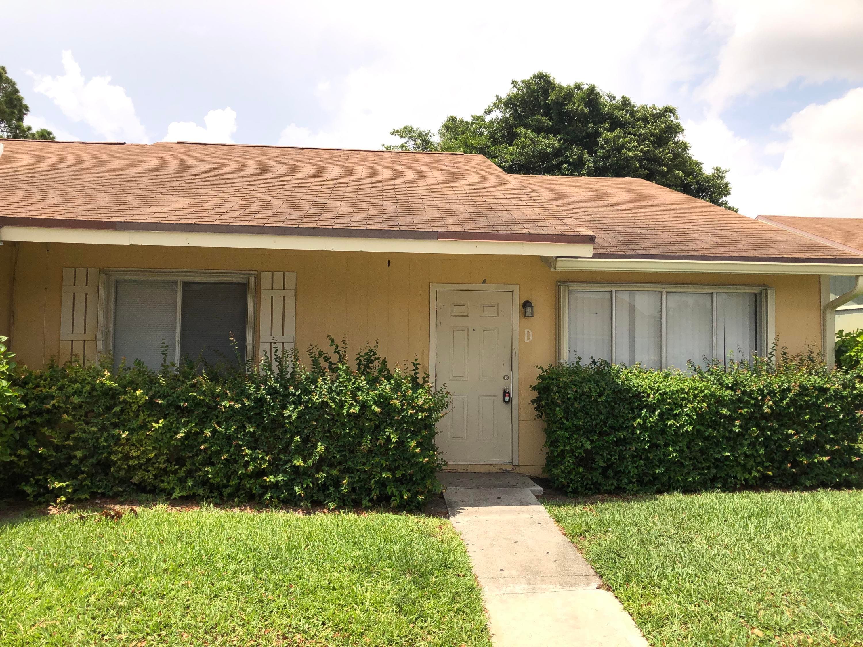 4651 Orleans Court D, West Palm Beach, FL 33415 — photo 2 of 13
