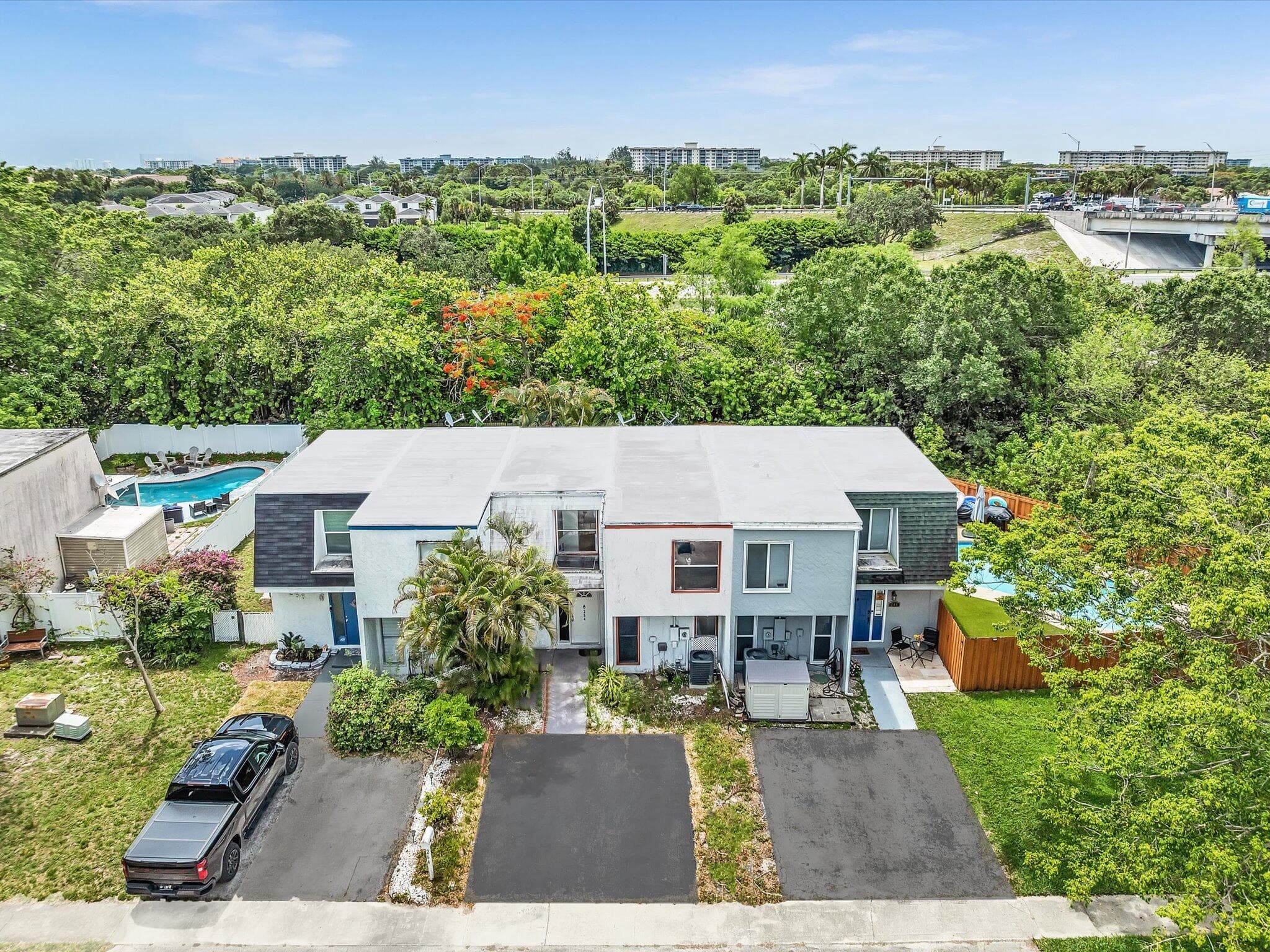 264 Sunshine Drive, Coconut Creek, FL 33066 — photo 27 of 34