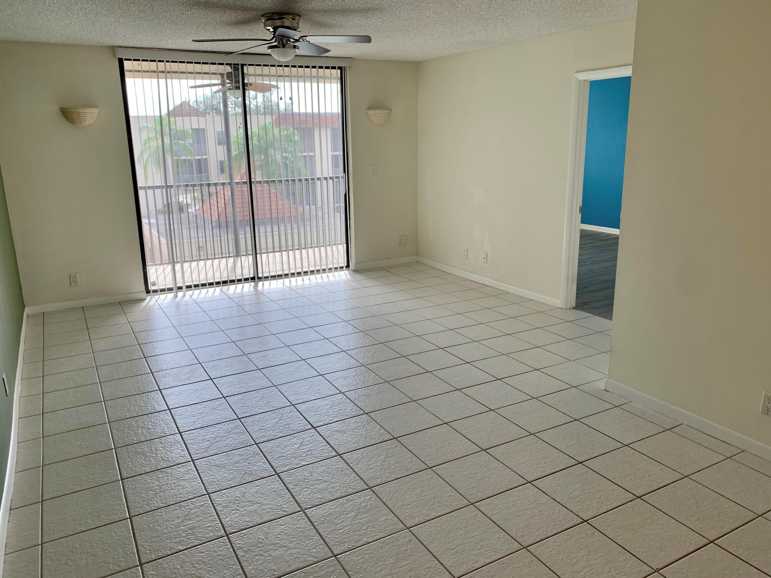 10501 W Broward Boulevard 405, Plantation, FL 33324 — photo 12 of 28