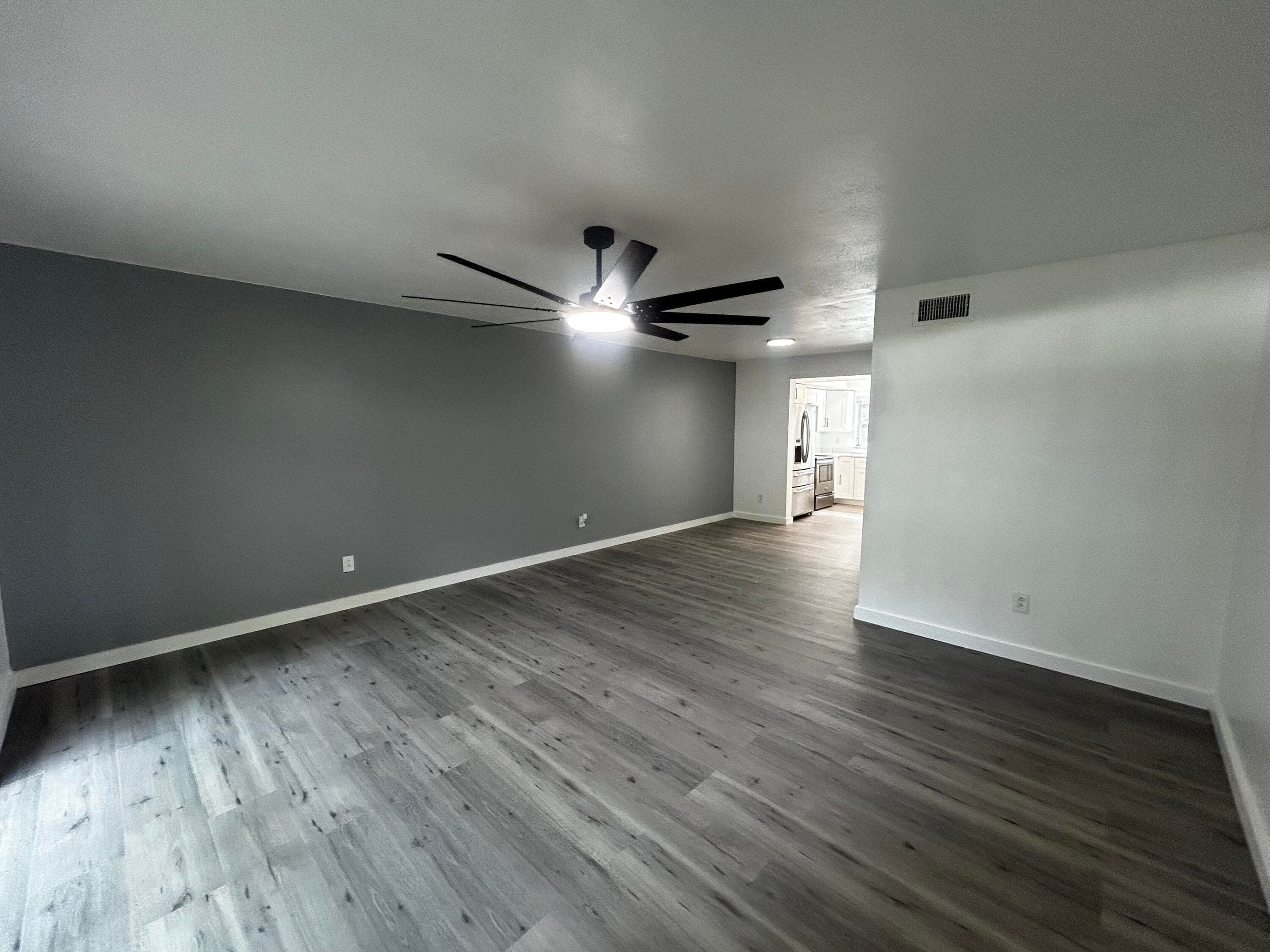 1904 Havana Avenue 16, Fort Pierce, FL 34950 — photo 4 of 12