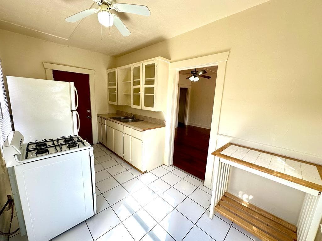2010 Broward Avenue 4, West Palm Beach, FL 33407 — photo 3 of 6