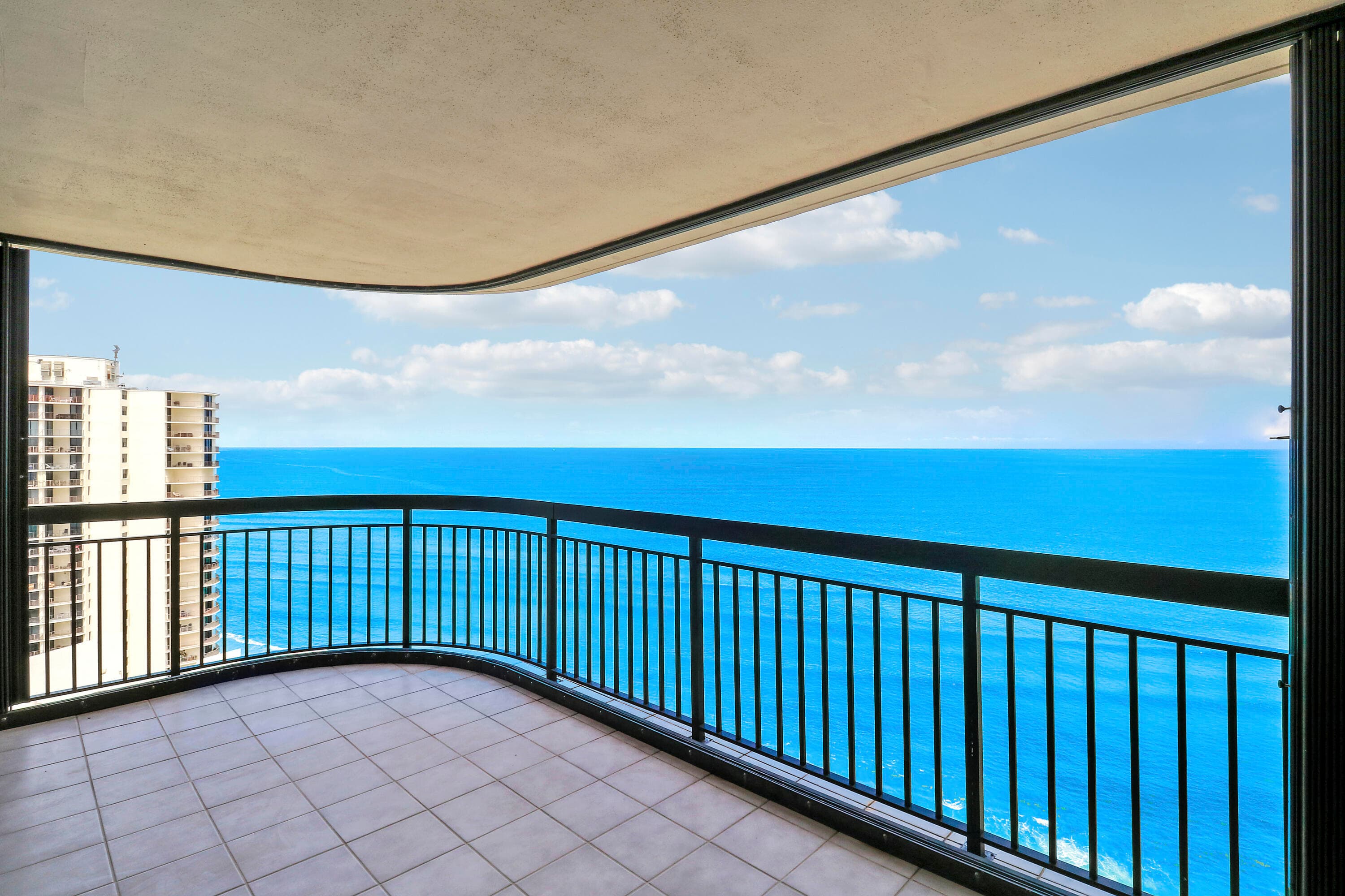5380 N Ocean Drive 22j, Singer Island, FL 33404 — photo 15 of 49