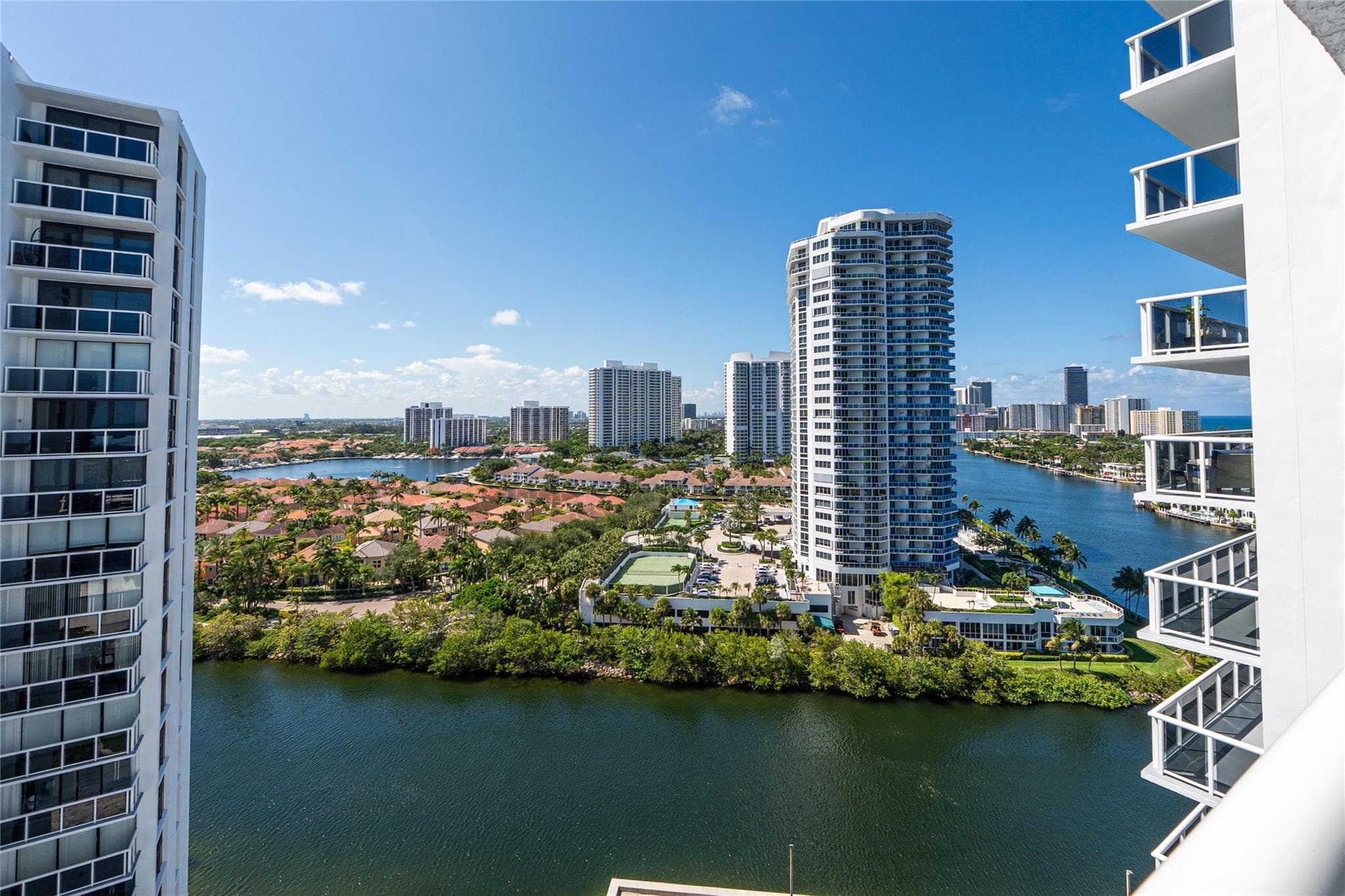 20515 E Country Club Drive 1848, Miami, FL 33180 — photo 26 of 28