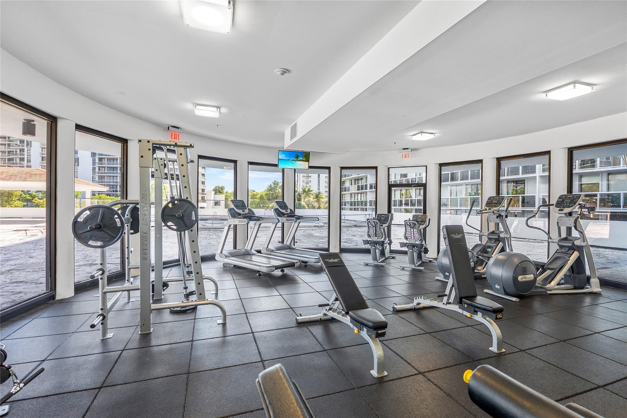 20515 E Country Club Drive 1848, Miami, FL 33180 — photo 27 of 28