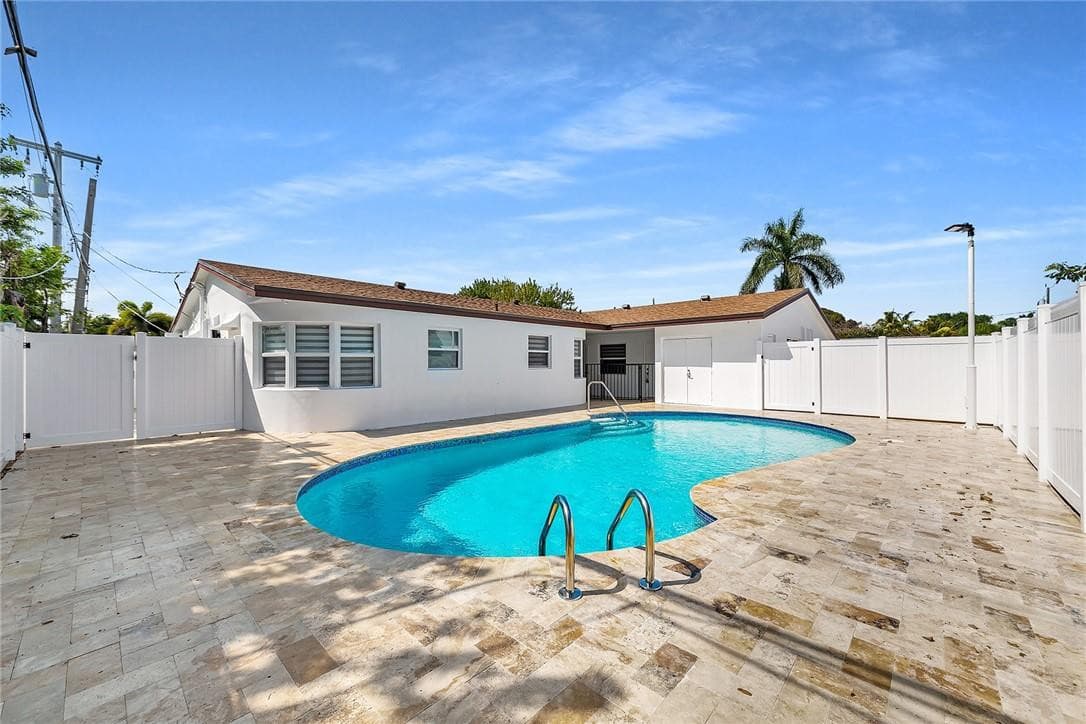 5122 NE 19th Avenue 3, Fort Lauderdale, FL 33308 — photo 2 of 36