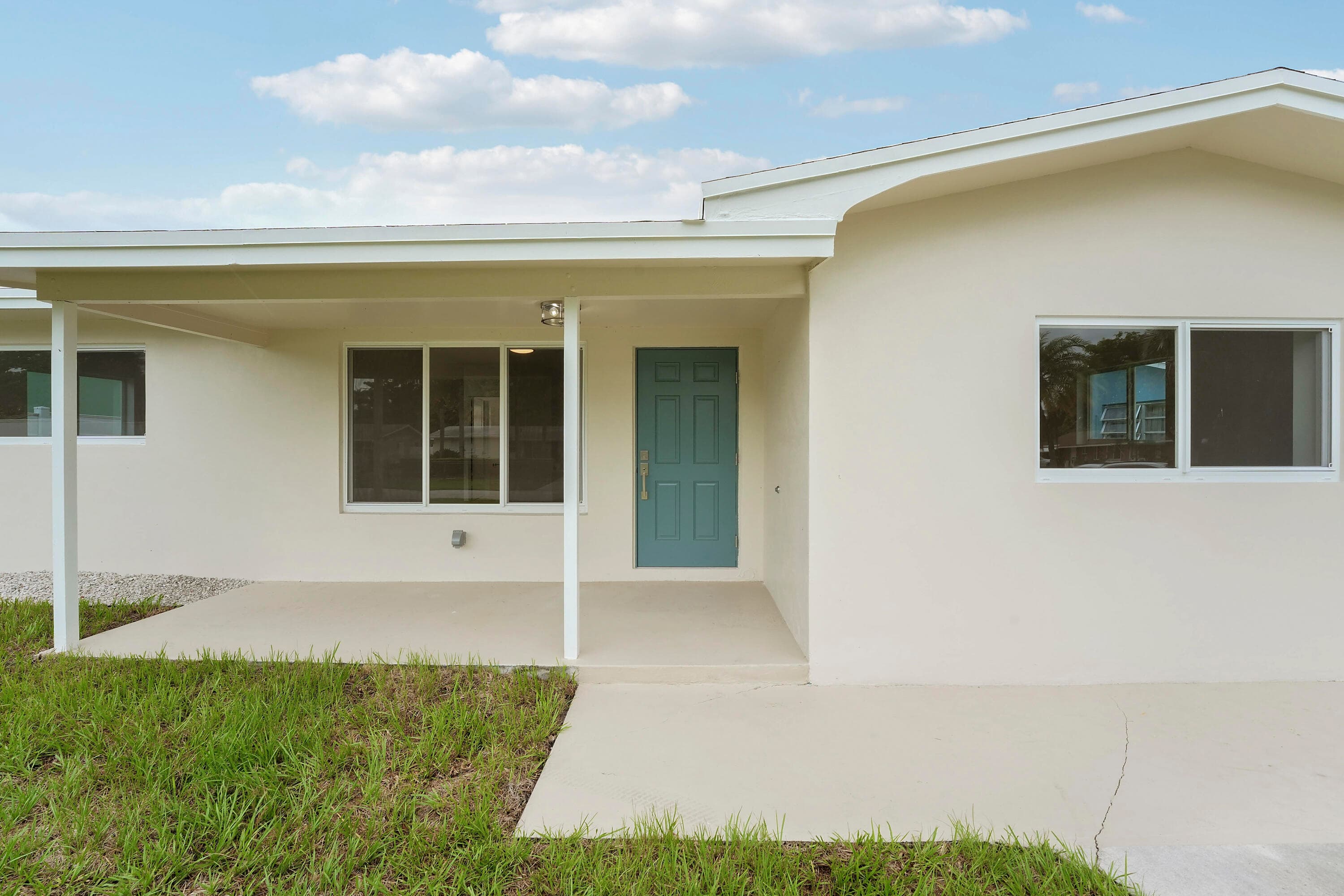 4142 Kirkland Lane, Lake Worth, FL 33461 — photo 4 of 32