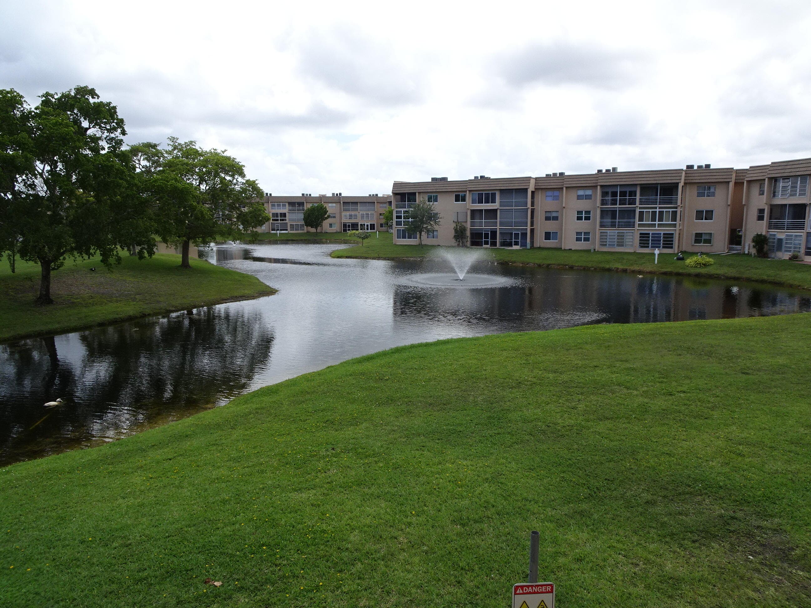 9261 Sunrise Lakes Boulevard 210, Fort Lauderdale, FL 33322 — photo 1 of 19