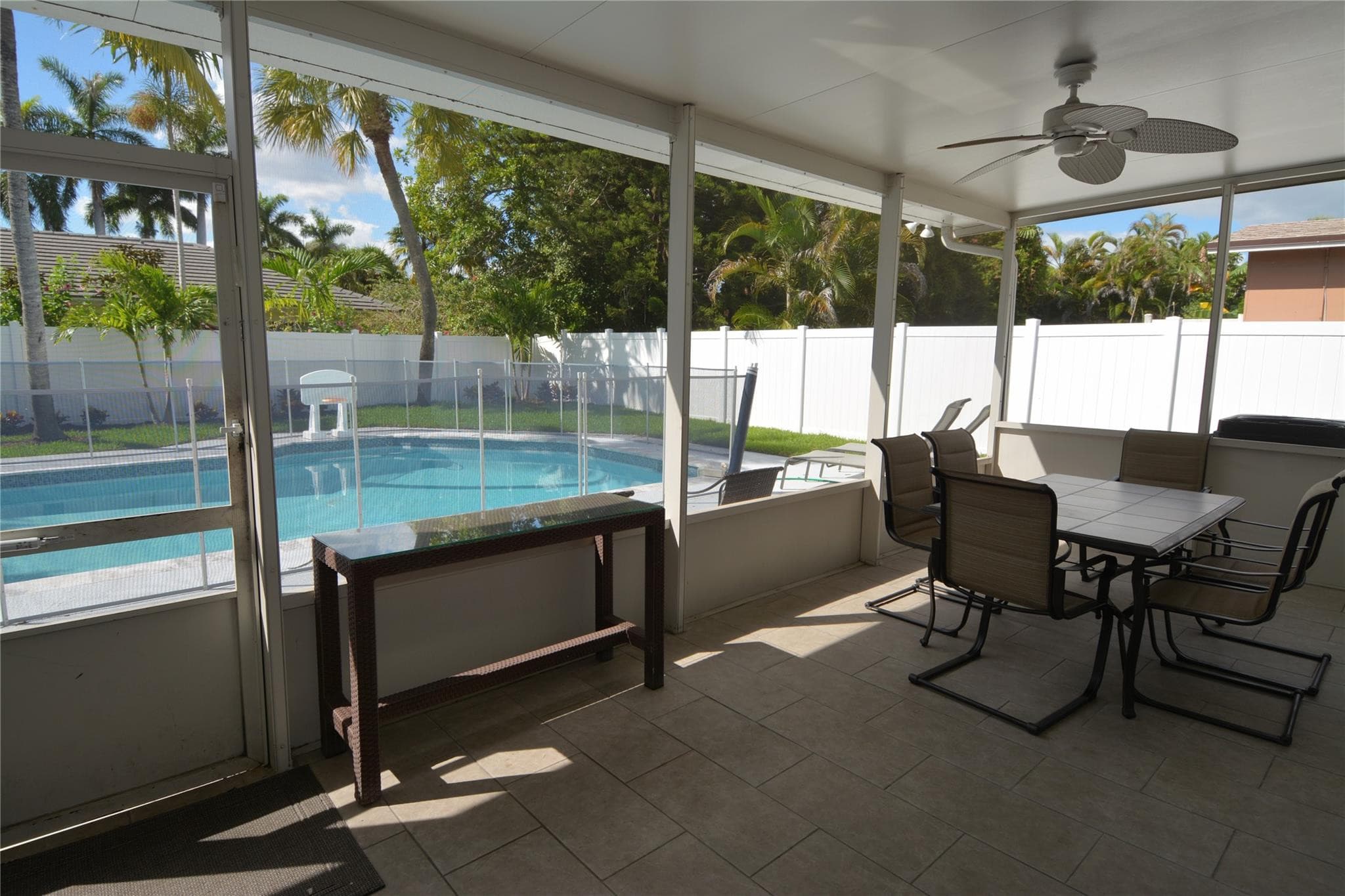 3840 N 42nd Terrace, Hollywood, FL 33021 — photo 21 of 23