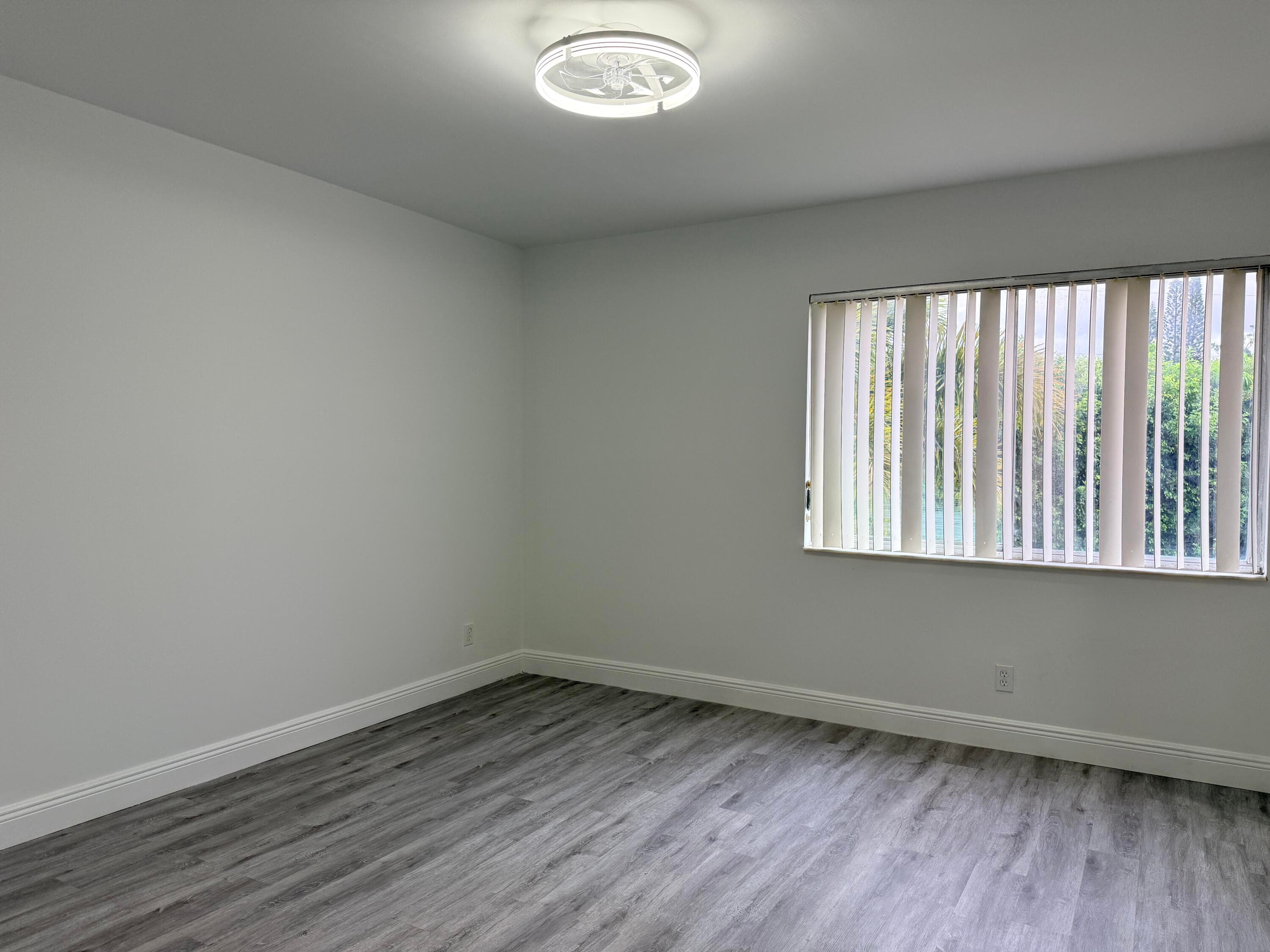 318 Knotty Pine Circle D-2, Greenacres, FL 33463 — photo 6 of 25