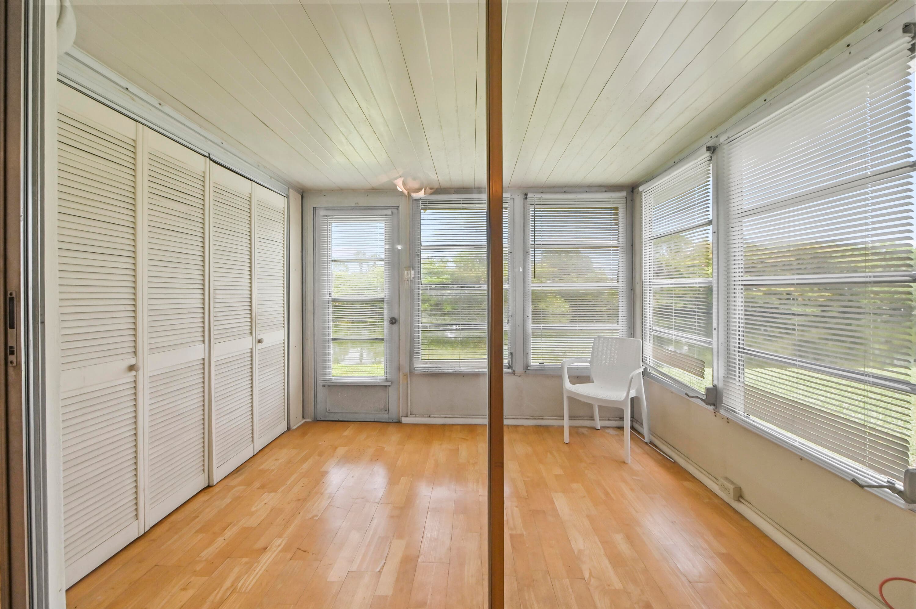 109 Lake Barbara Drive, West Palm Beach, FL 33411 — photo 20 of 31