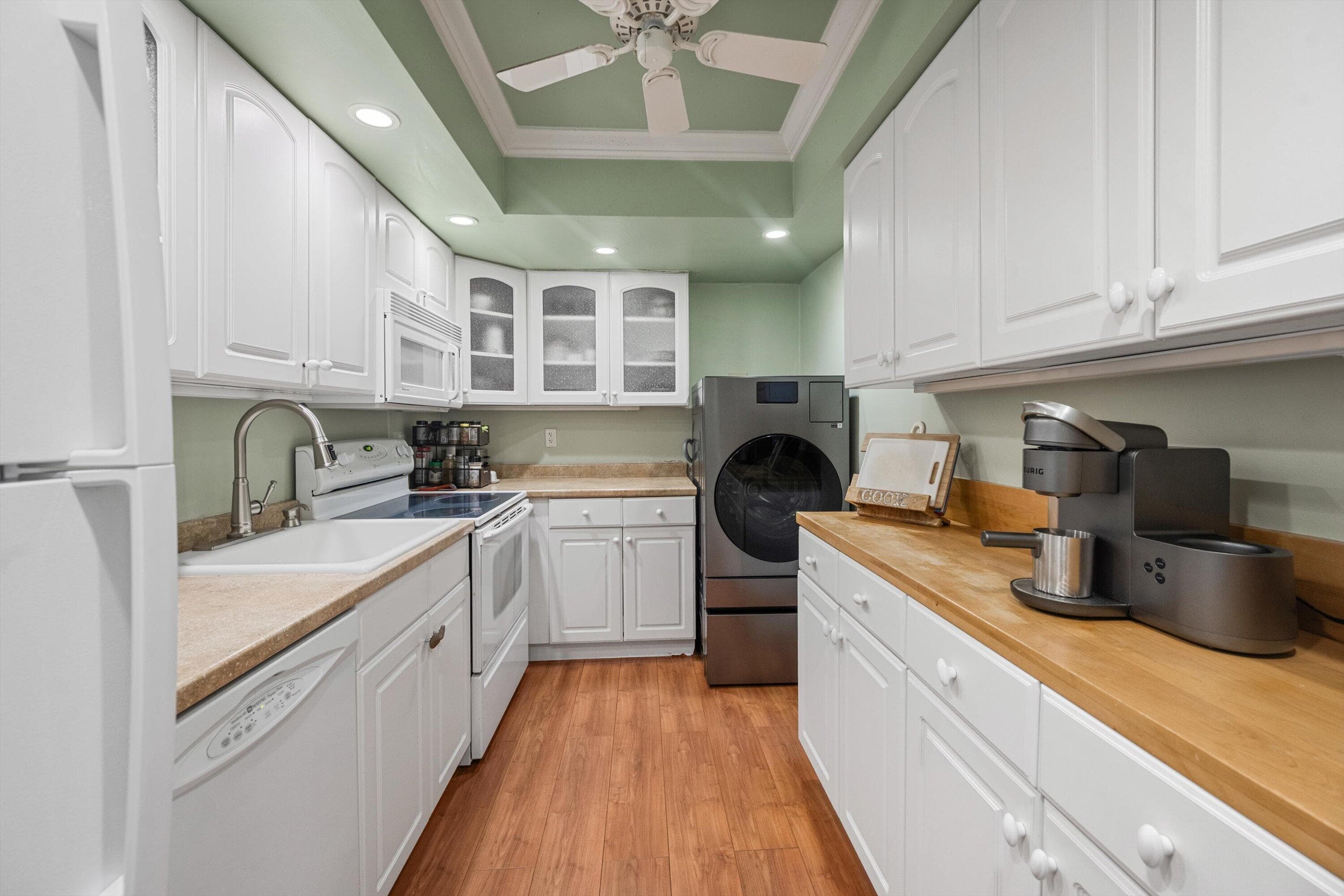 505 Spencer Drive 309, West Palm Beach, FL 33409 — photo 8 of 16
