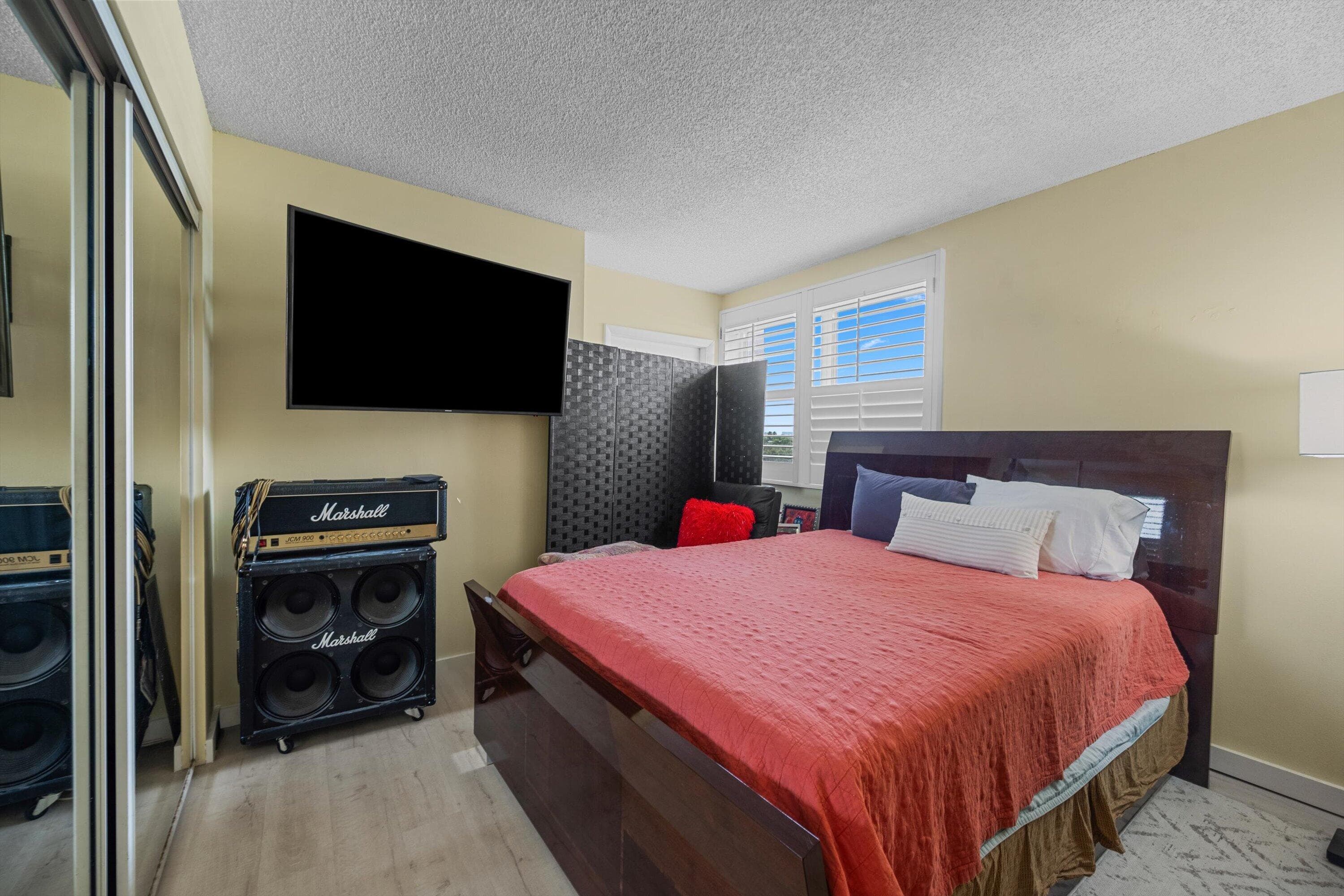 505 Spencer Drive 309, West Palm Beach, FL 33409 — photo 12 of 16