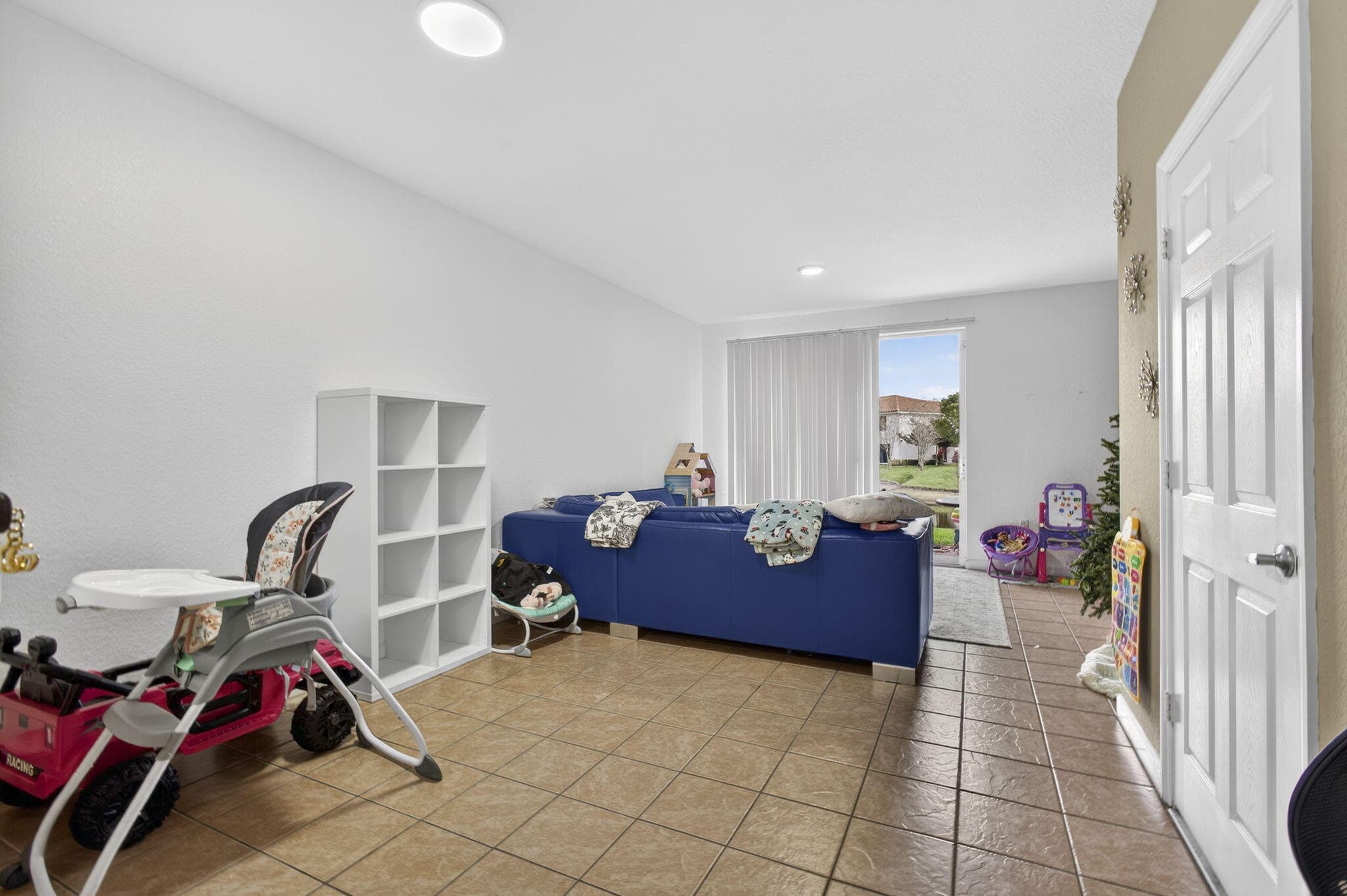 4147 Napoli Lake Drive, West Palm Beach, FL 33410 — photo 4 of 38