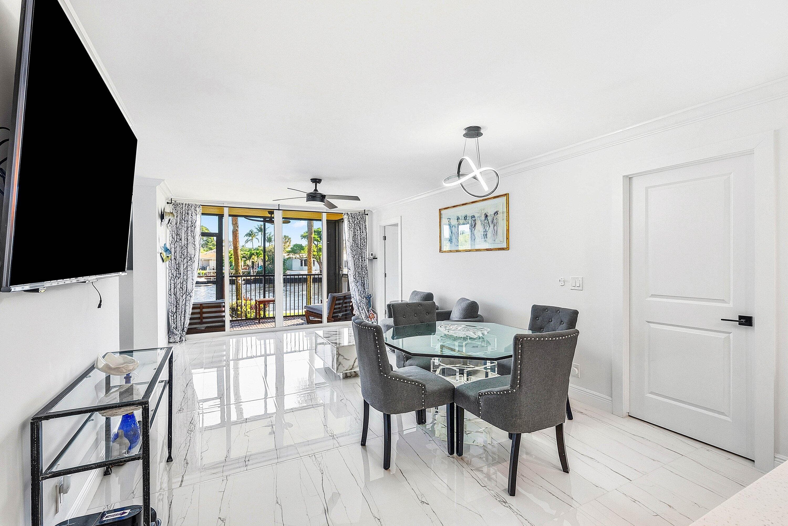 18 Royal Palm Way Way 109, Boca Raton, FL 33432 — photo 14 of 45