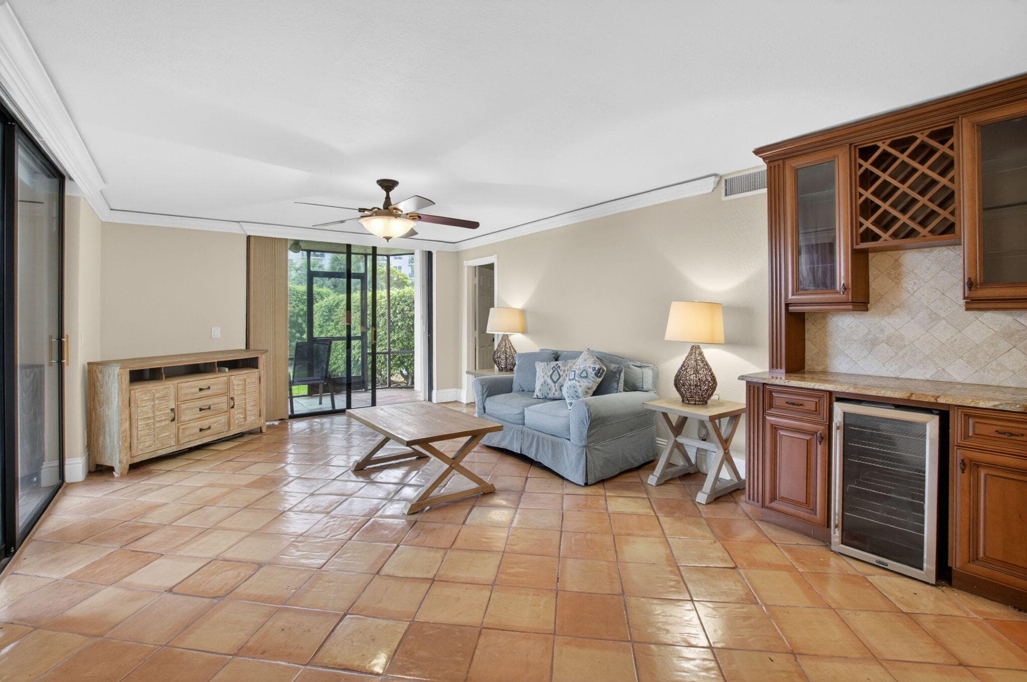 1202 S Lake Drive 105, Lantana, FL 33462 — photo 14 of 50