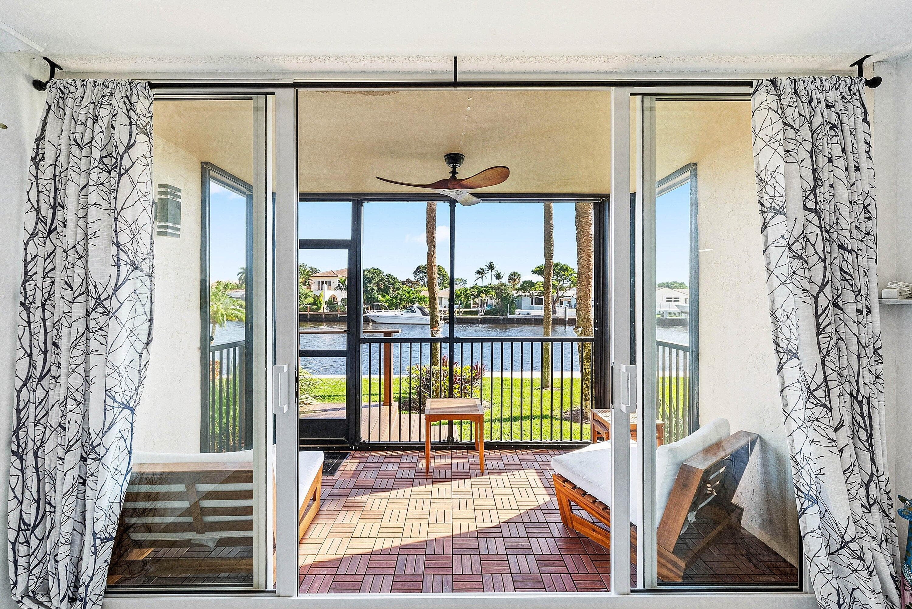 18 Royal Palm Way Way 109, Boca Raton, FL 33432 — photo 30 of 45