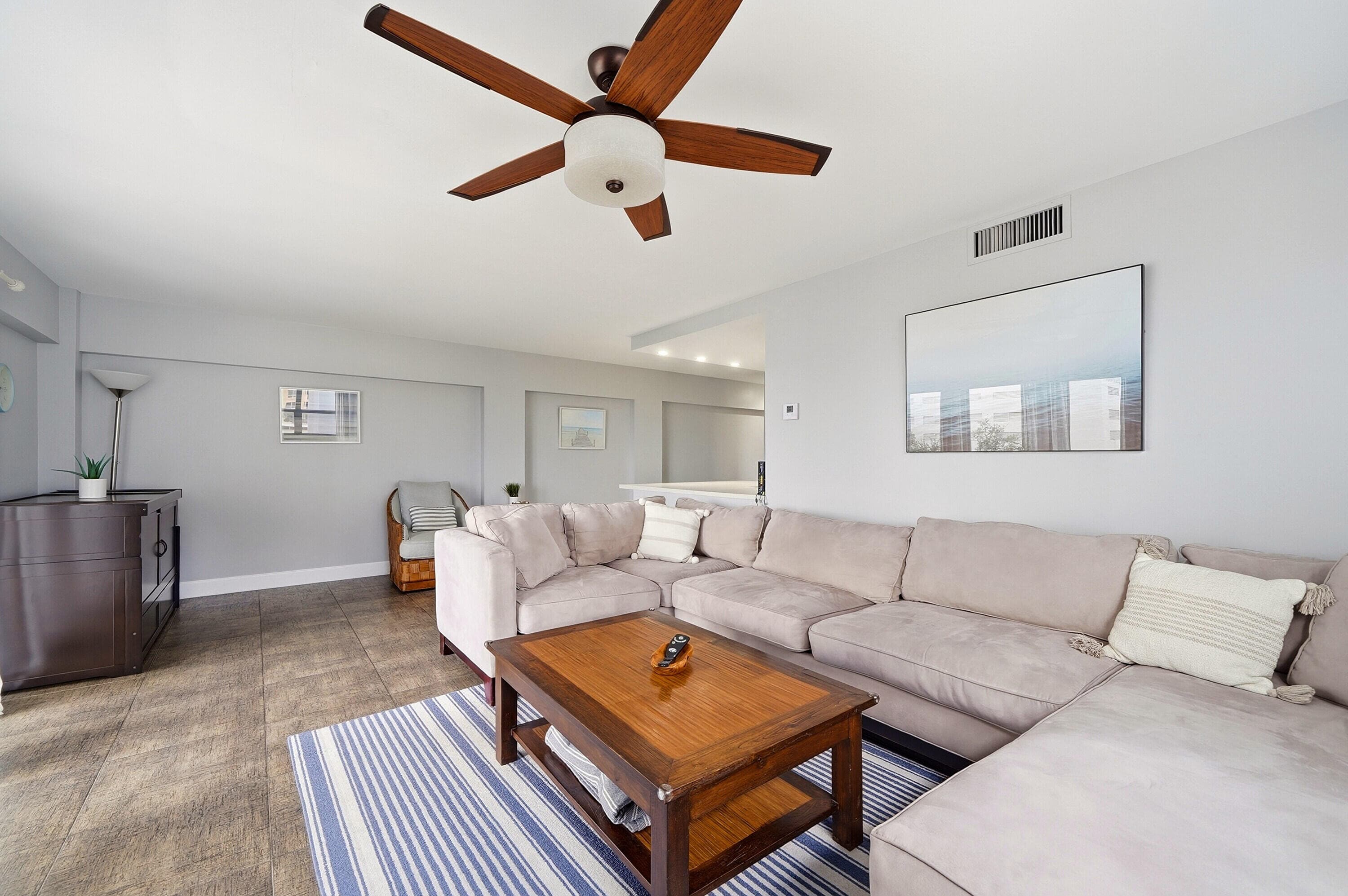 95 N Birch Road 606, Fort Lauderdale, FL 33304 — photo 24 of 44