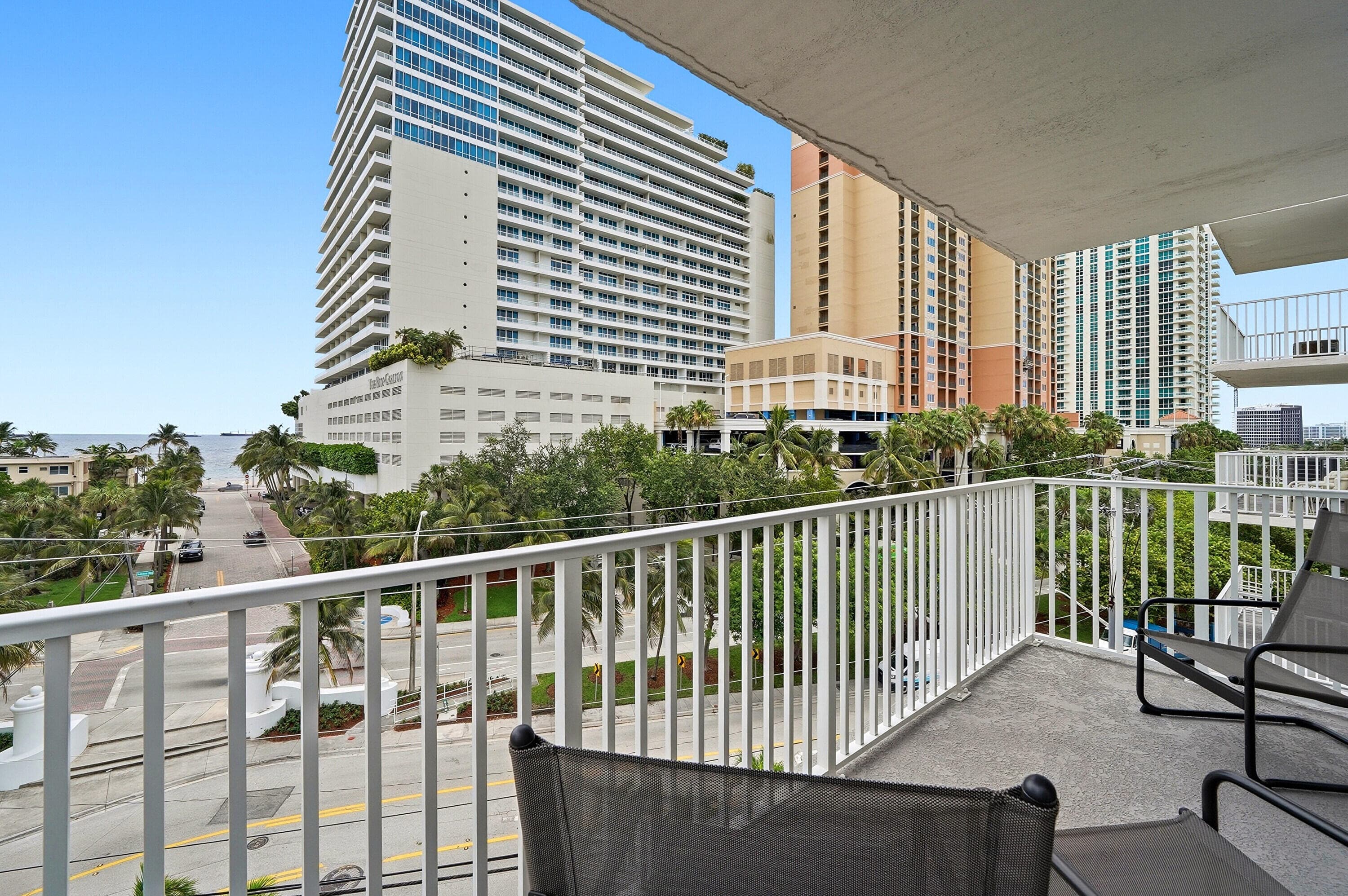 95 N Birch Road 606, Fort Lauderdale, FL 33304 — photo 26 of 44