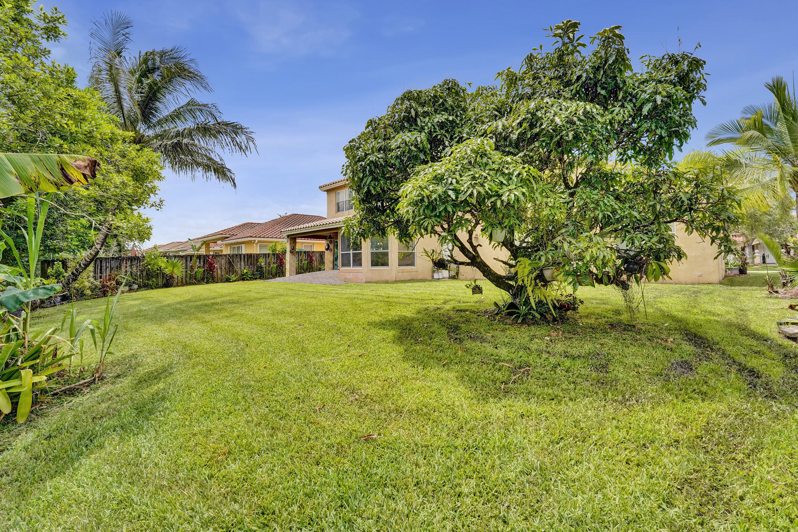 18623 SW 7th Street, Pembroke Pines, FL 33029 — photo 91 of 111