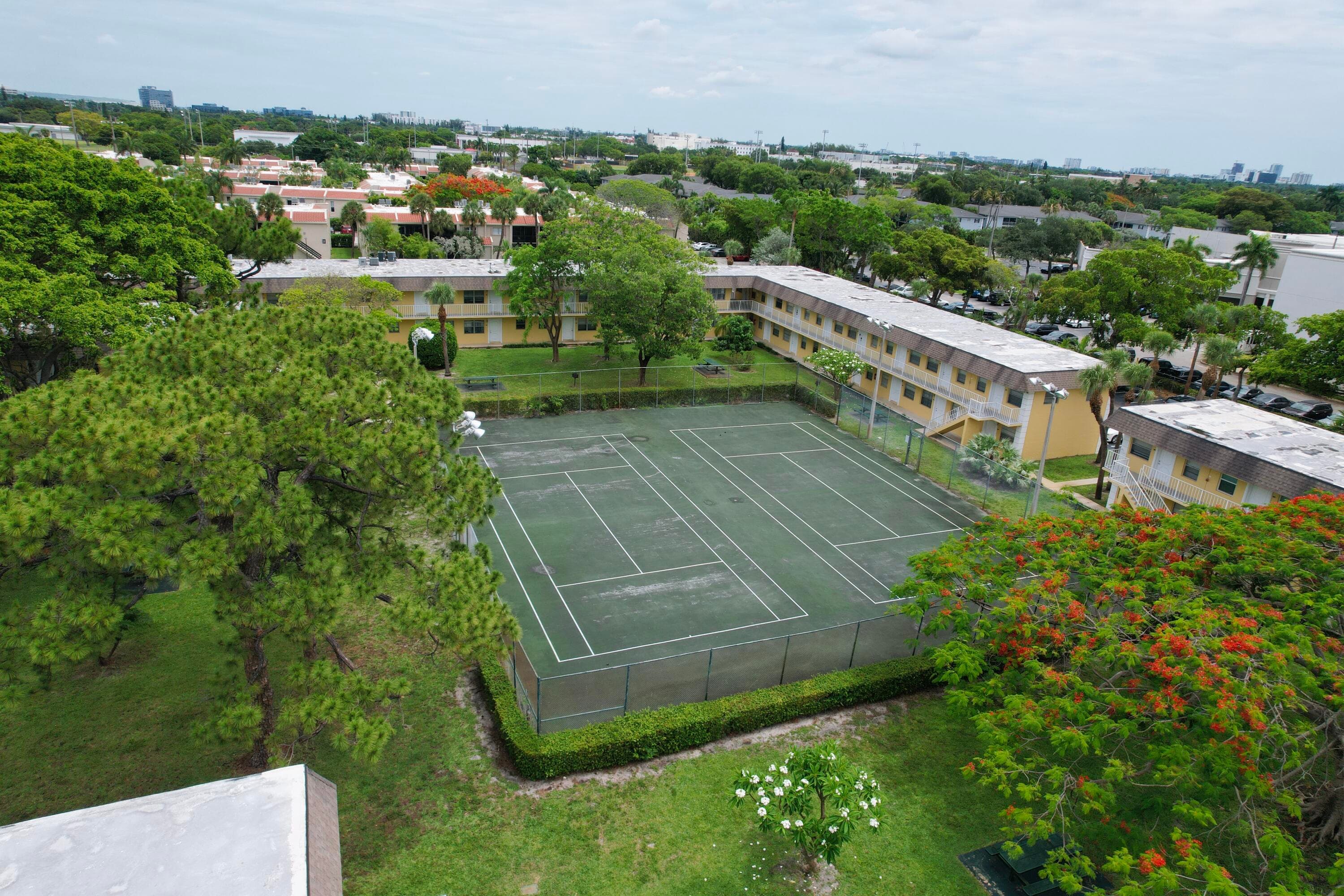 5174 NE 6th Avenue 526, Oakland Park, FL 33334 — photo 20 of 21