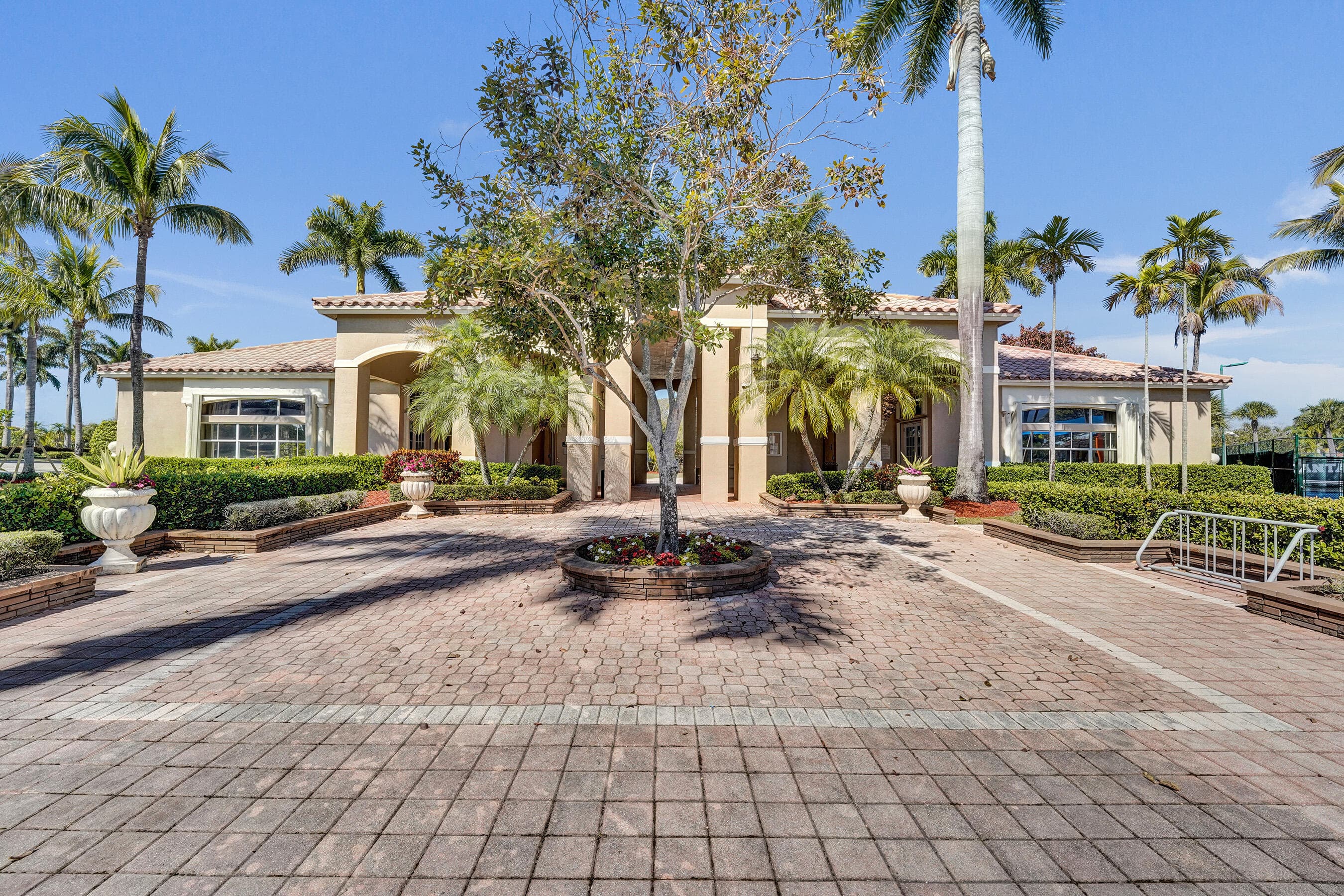 18623 SW 7th Street, Pembroke Pines, FL 33029 — photo 104 of 111