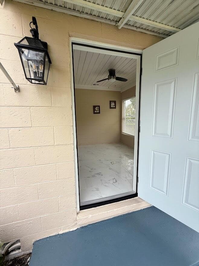 1010 Mayflower Road, Fort Pierce, FL 34950 — photo 4 of 63