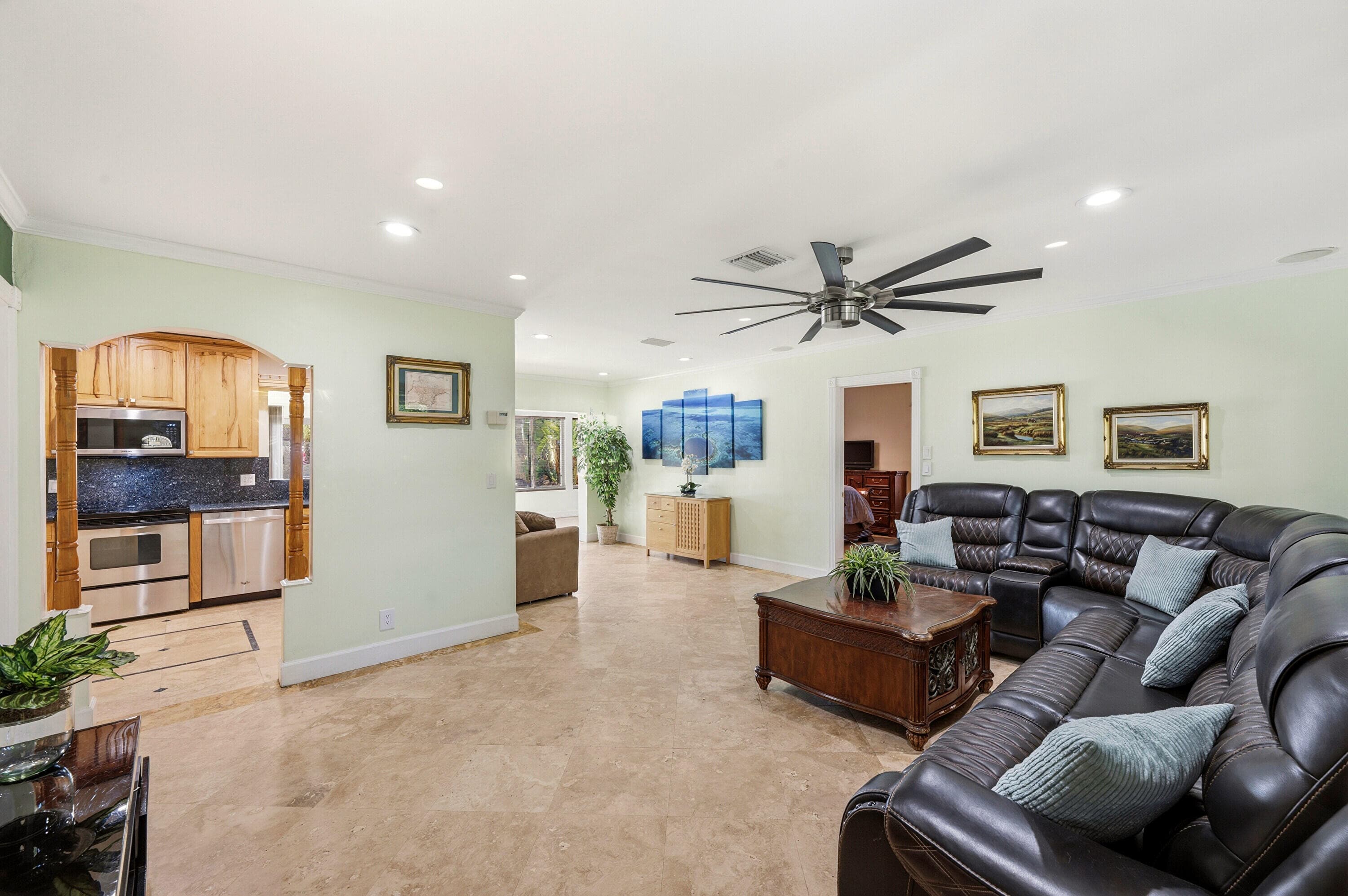 390 SE 12th Avenue, Pompano Beach, FL 33060 — photo 2 of 78