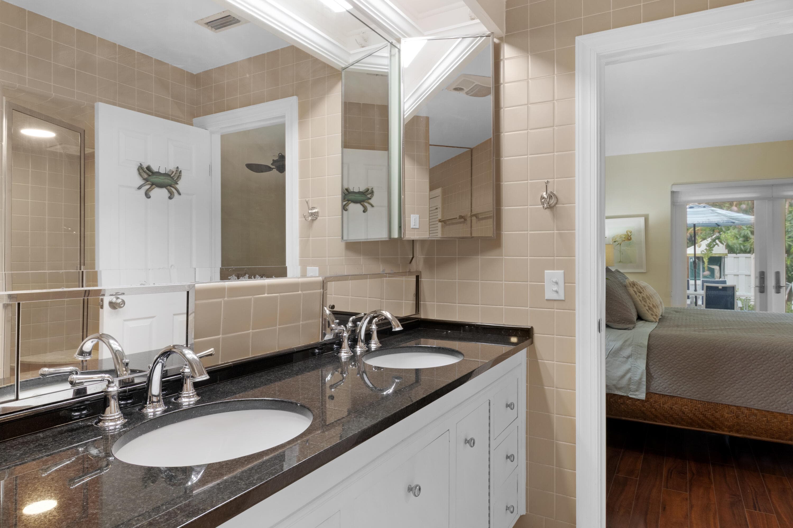3240 Lakeview Drive, Pompano Beach, FL 33062 — photo 18 of 53