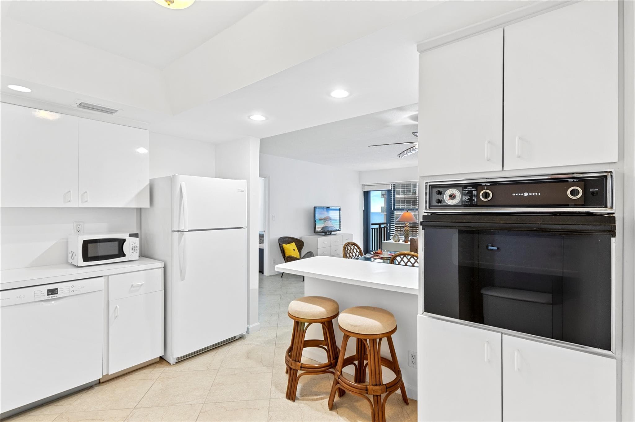 3800 Galt Ocean Drive 1108, Fort Lauderdale, FL 33308 — photo 12 of 42