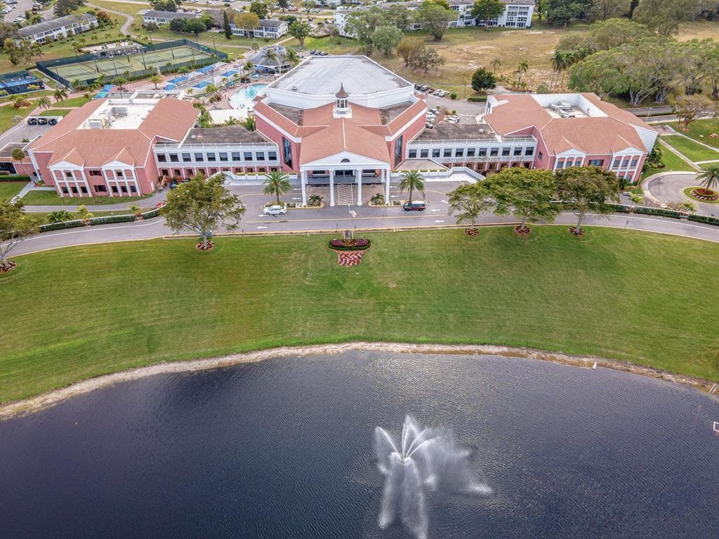 362 Oakridge T, Deerfield Beach, FL 33442 — photo 17 of 24