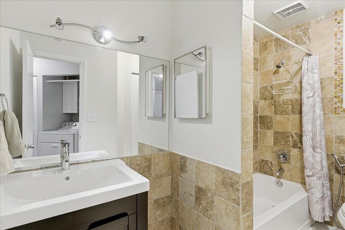 970 SW 111th Way, Davie, FL 33324 — photo 35 of 44