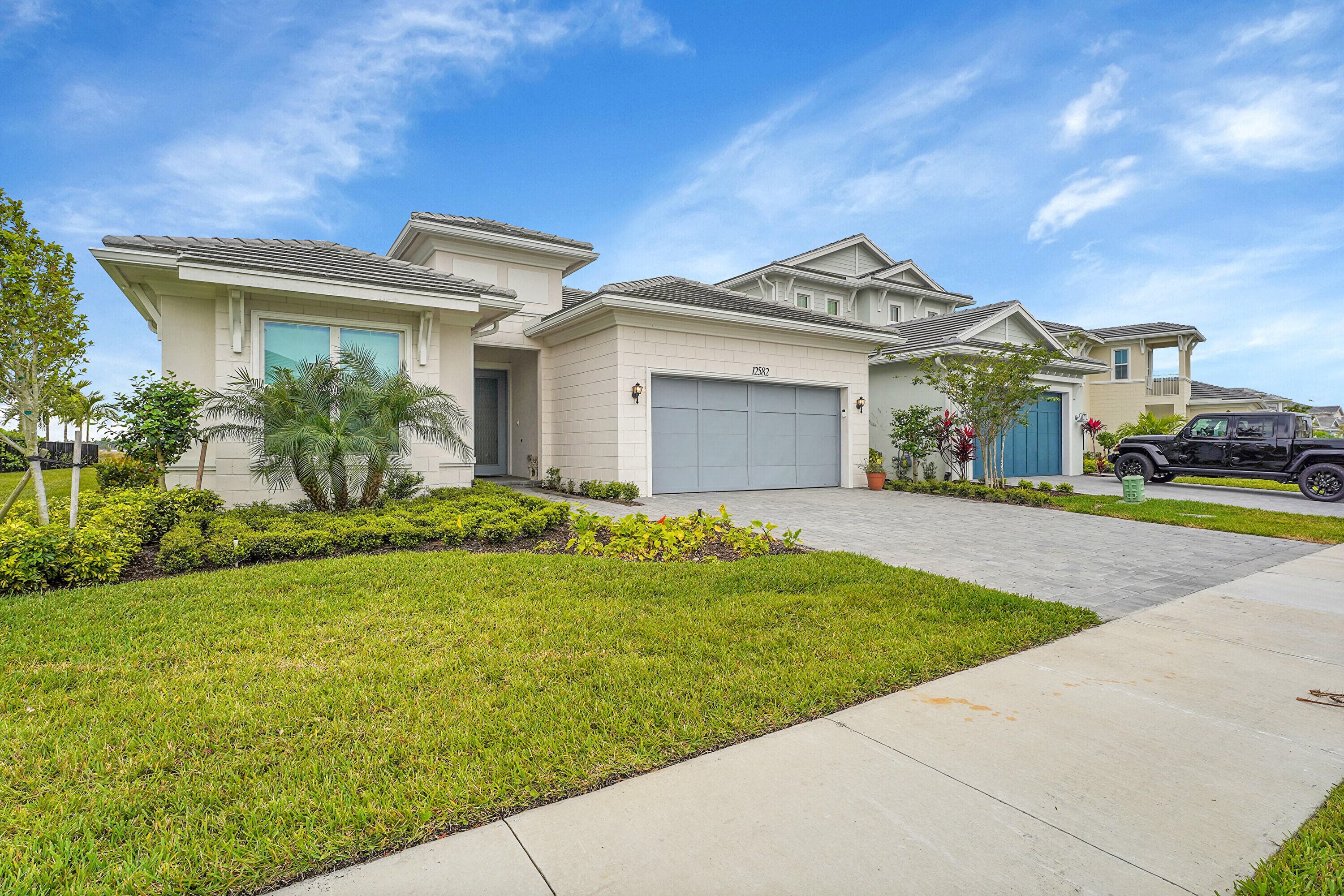 12582 Nautilus Circle, Palm Beach Gardens, FL 33412 — photo 2 of 25
