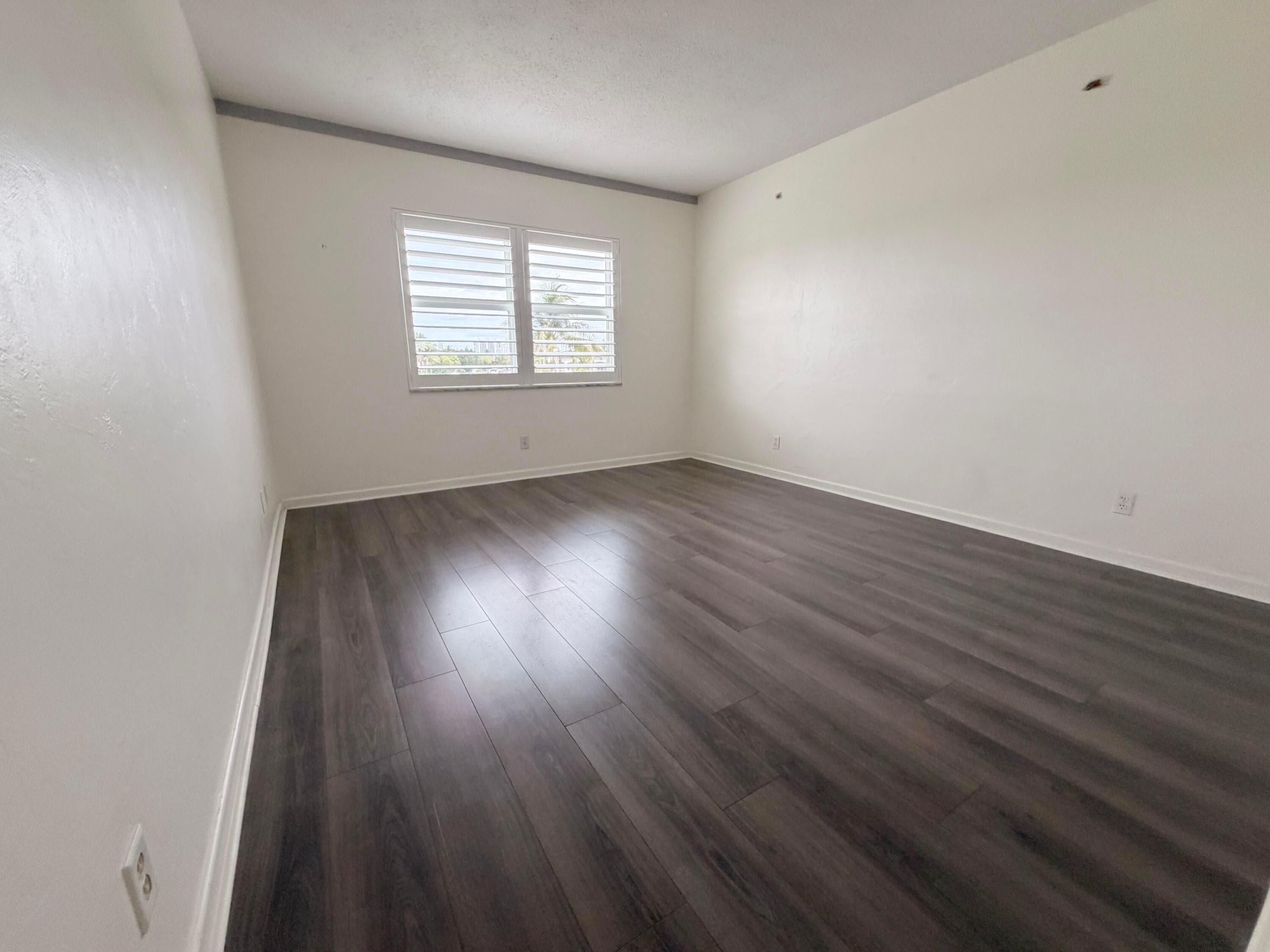 230 N Federal Highway 305, Deerfield Beach, FL 33441 — photo 10 of 14