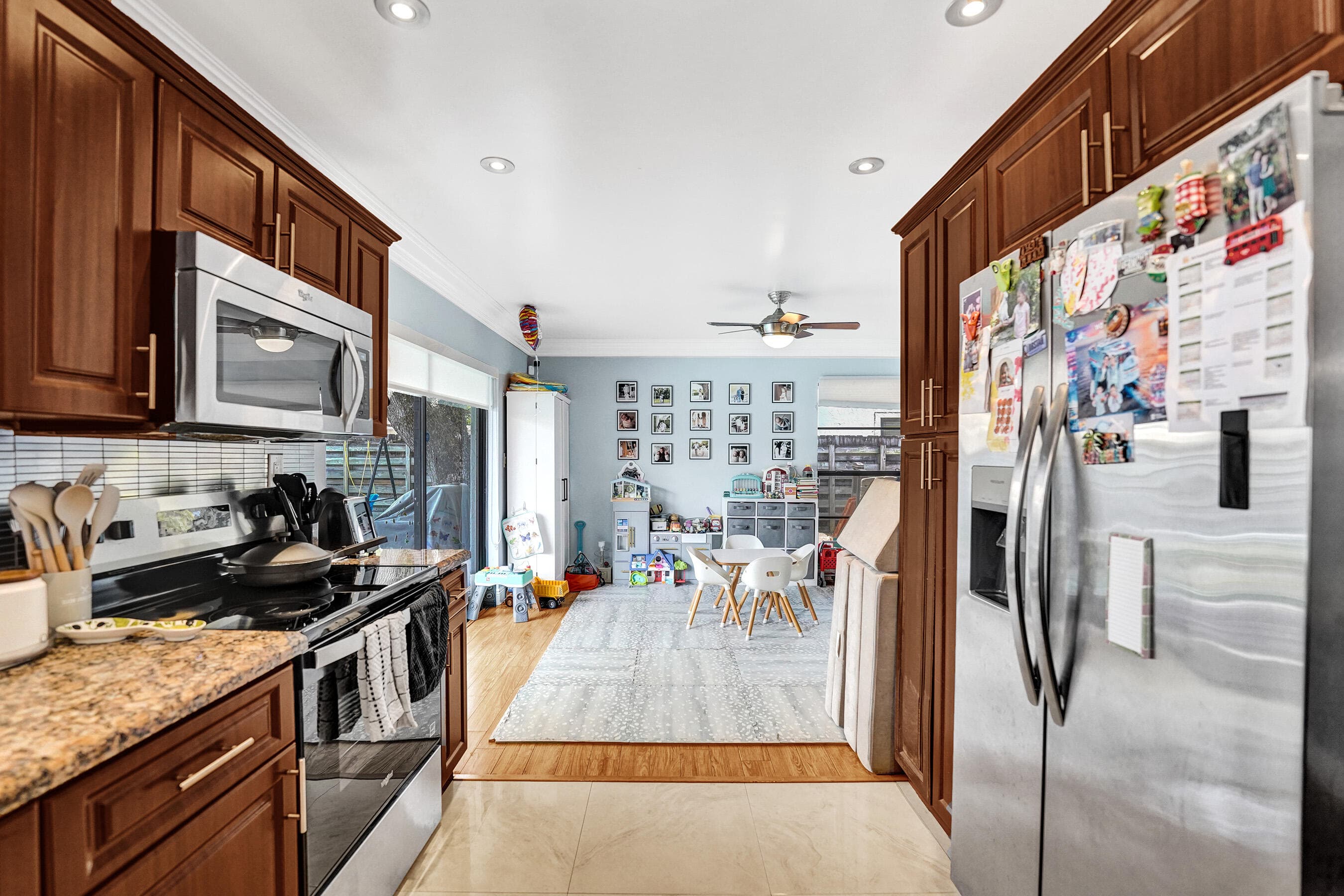 4108 N 49th Avenue 4108, Hollywood, FL 33021 — photo 23 of 60