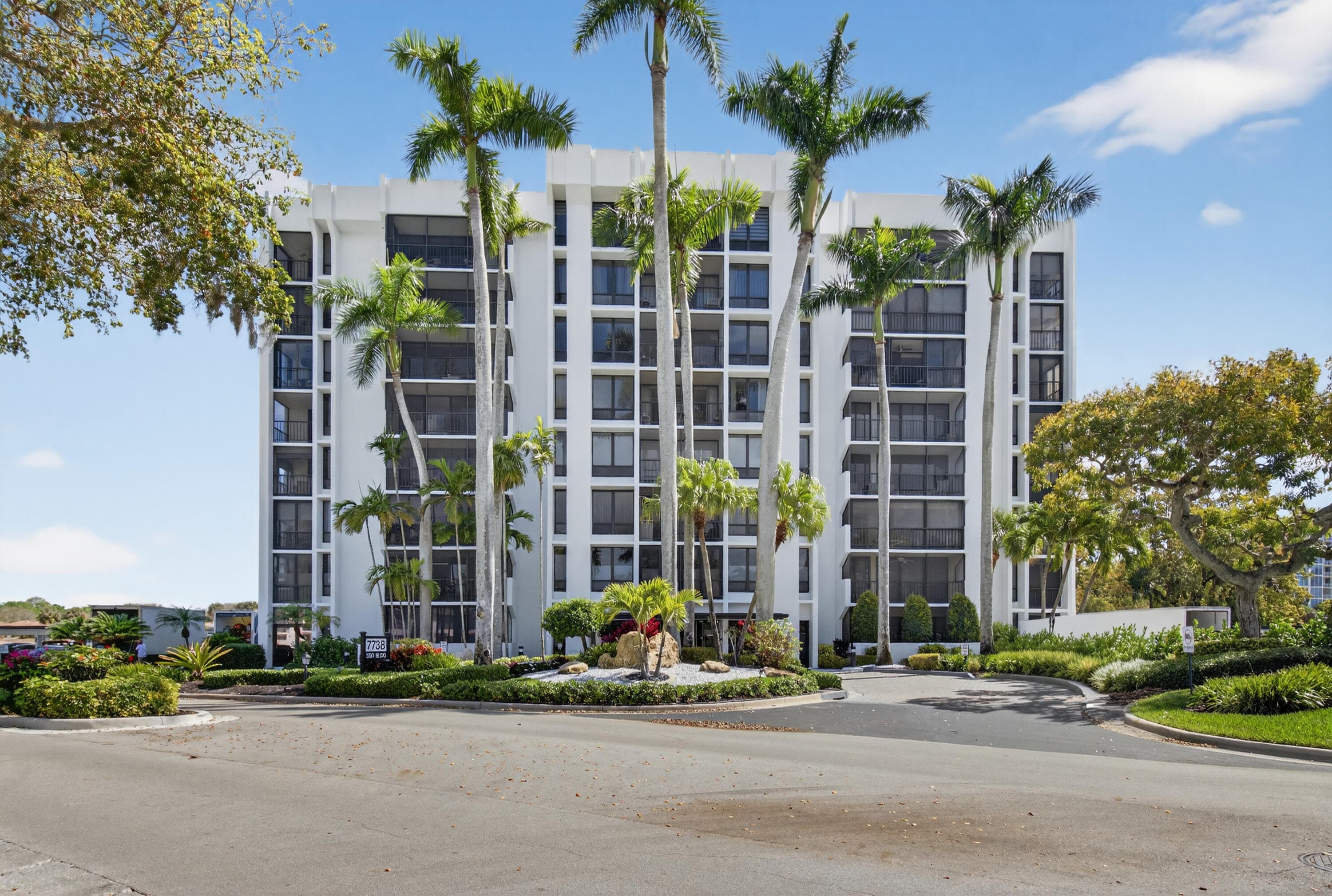7738 Lakeside Boulevard 334, Boca Raton, FL 33434 — photo 32 of 63