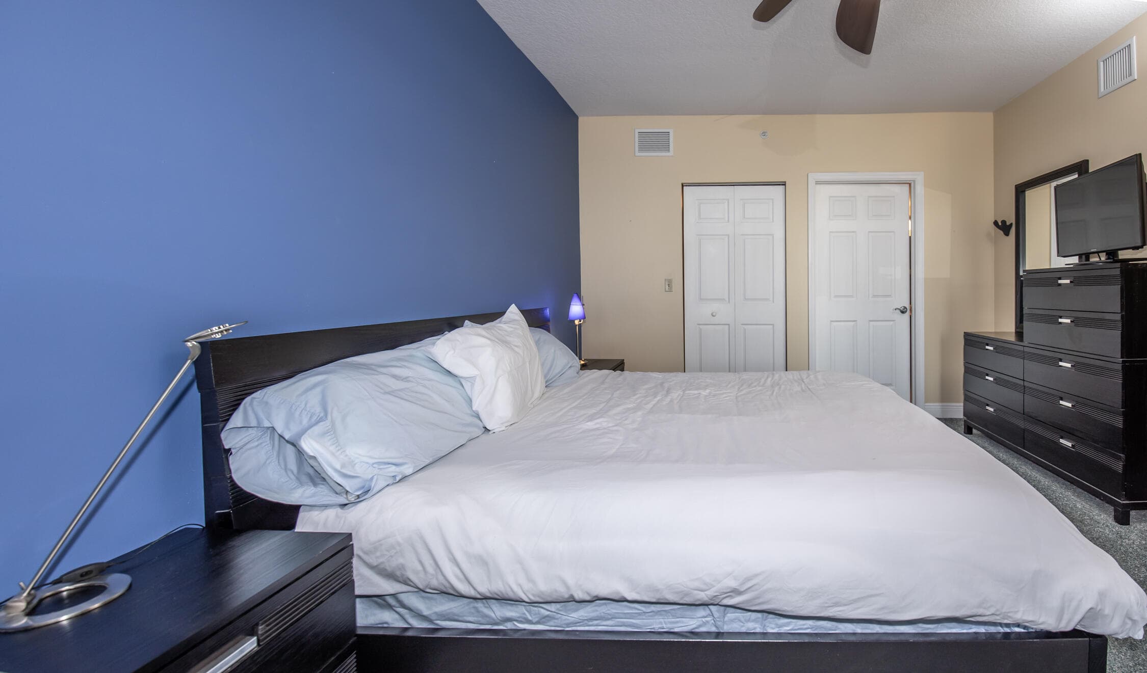 511 Lucerne Avenue 401, Lake Worth Beach, FL 33460 — photo 24 of 55