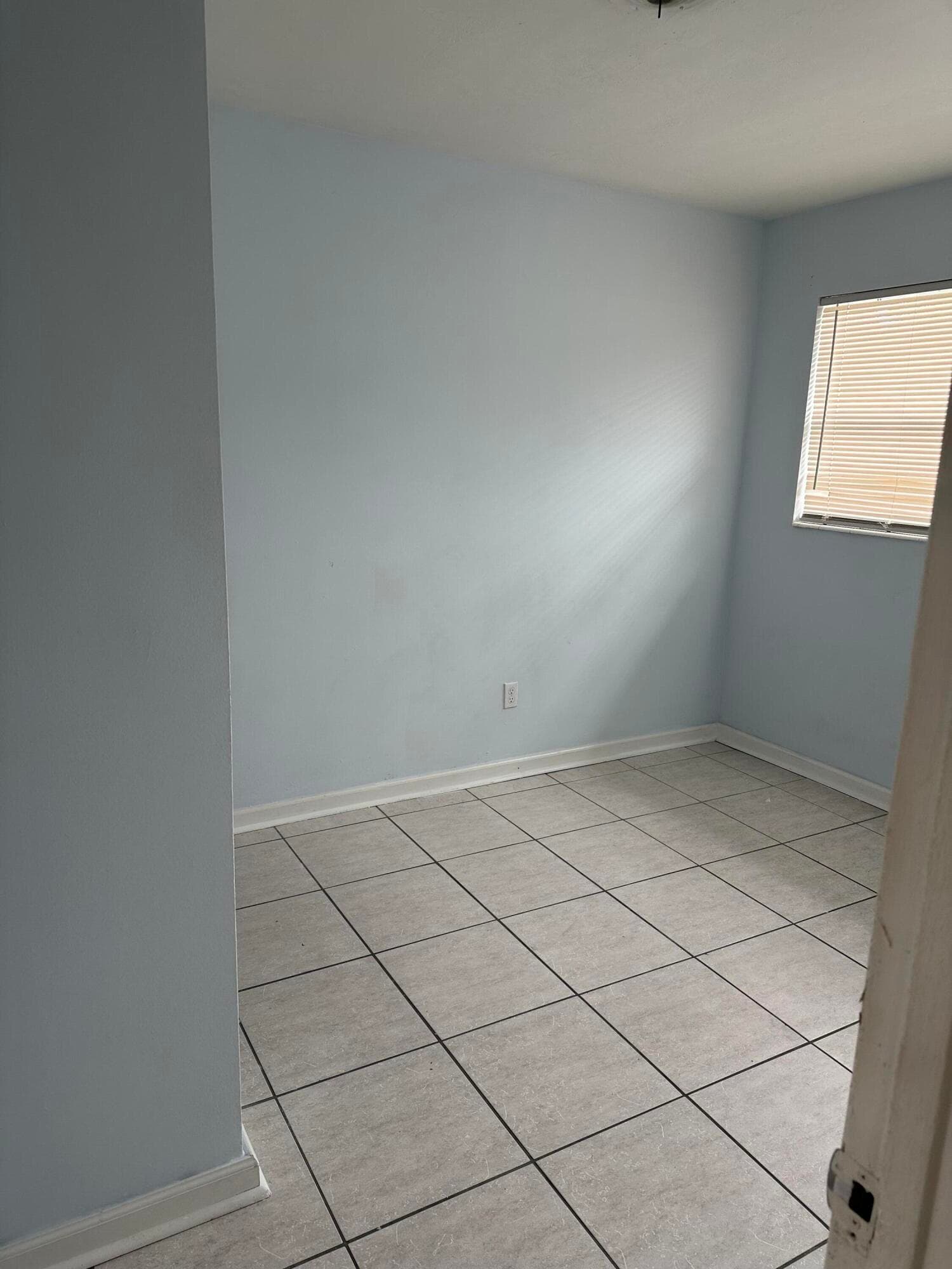 3194 Prince Drive 3196, Lake Worth, FL 33461 — photo 5 of 14