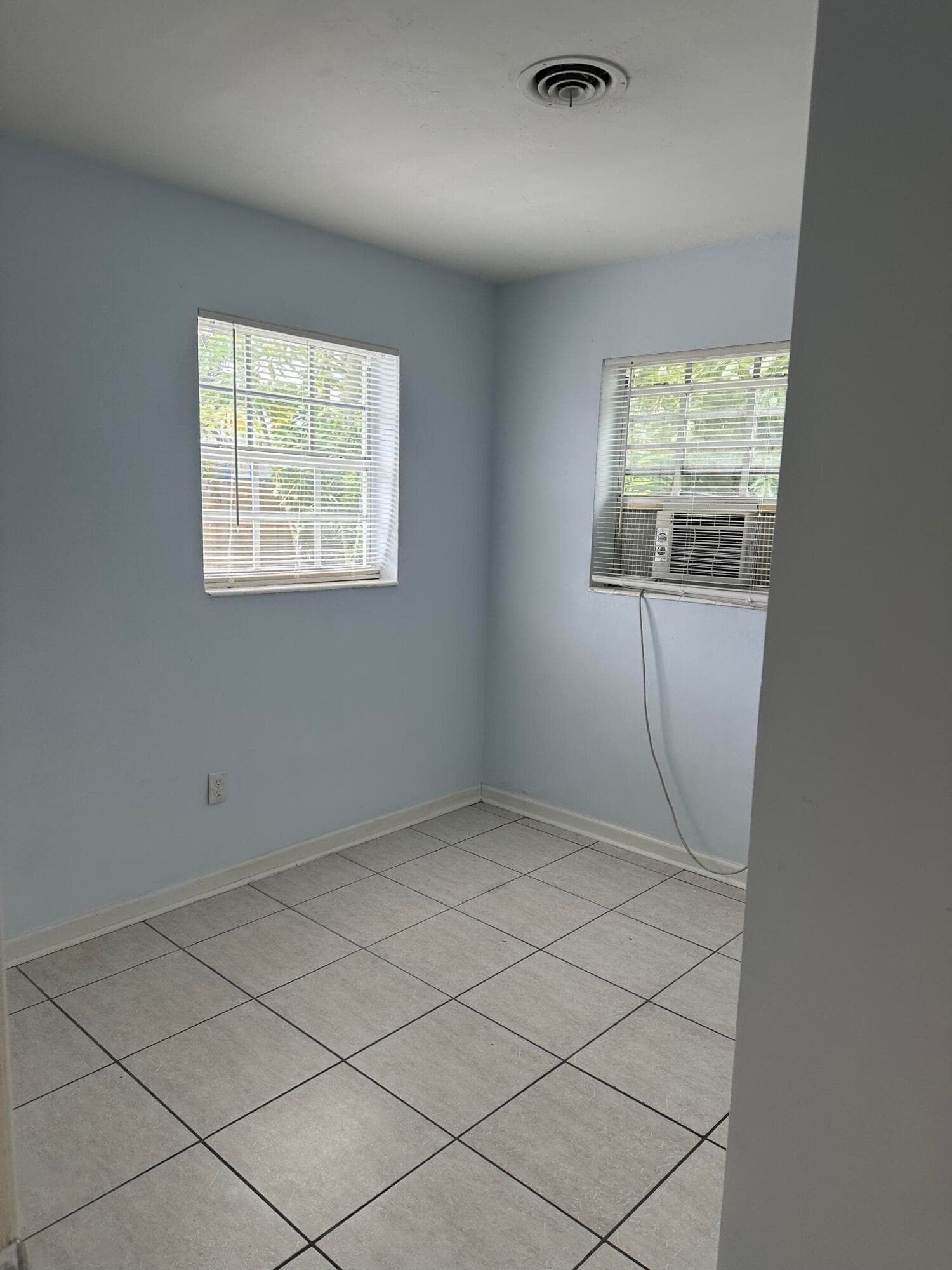 3194 Prince Drive 3196, Lake Worth, FL 33461 — photo 7 of 14