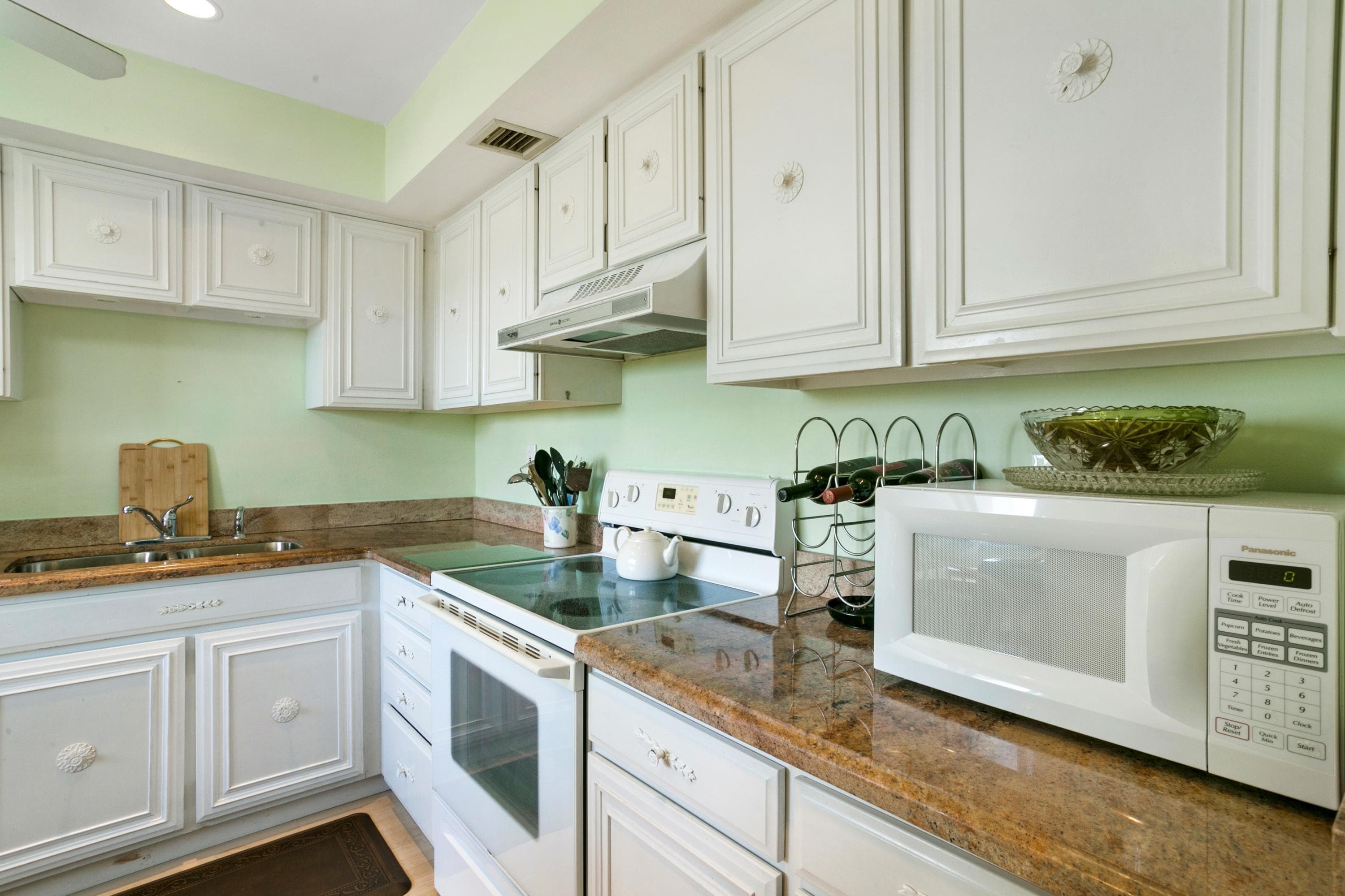 3000 Presidential Way 401, West Palm Beach, FL 33401 — photo 6 of 24