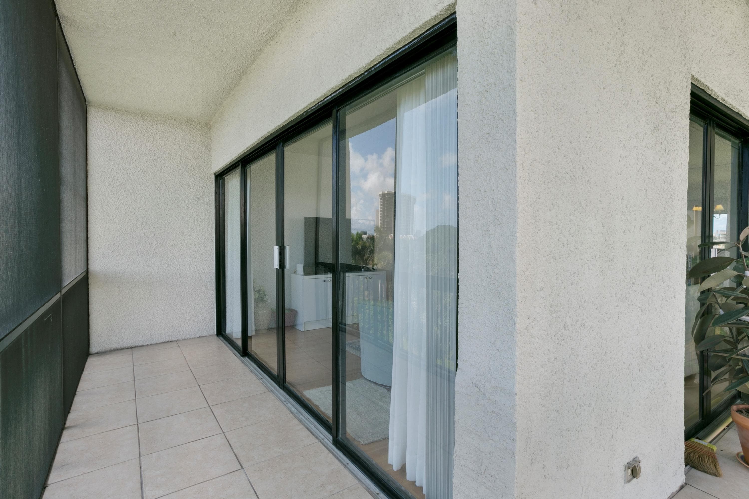 3000 Presidential Way 401, West Palm Beach, FL 33401 — photo 15 of 24