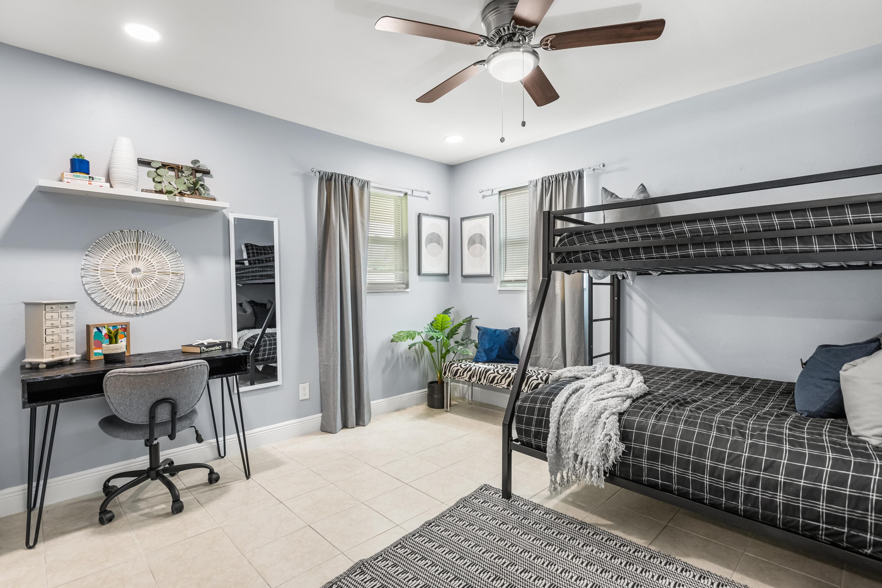 4953 Bayshore Drive, Naples, FL 34112 — photo 6 of 13