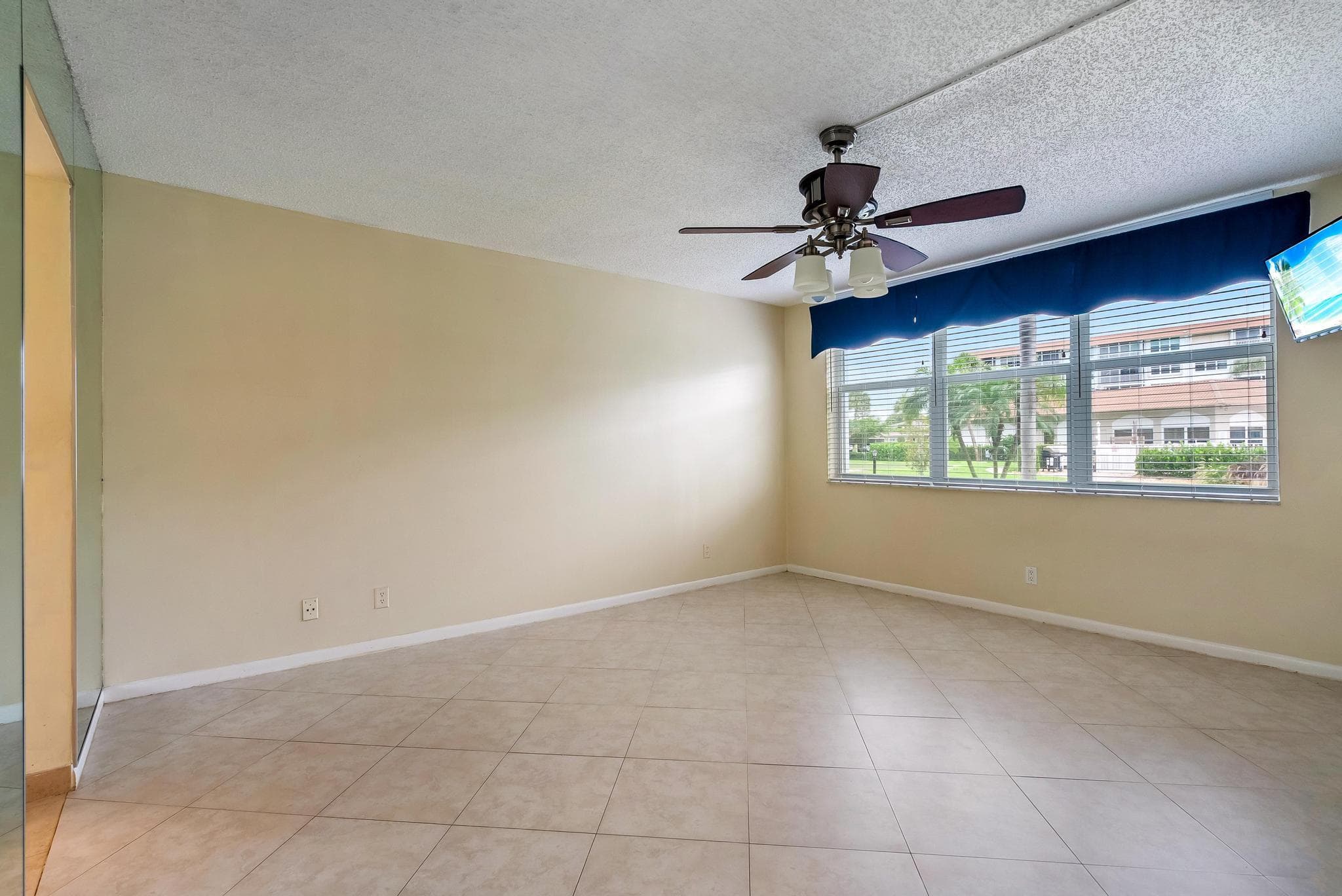911 Gardenia Drive 153, Delray Beach, FL 33483 — photo 17 of 41