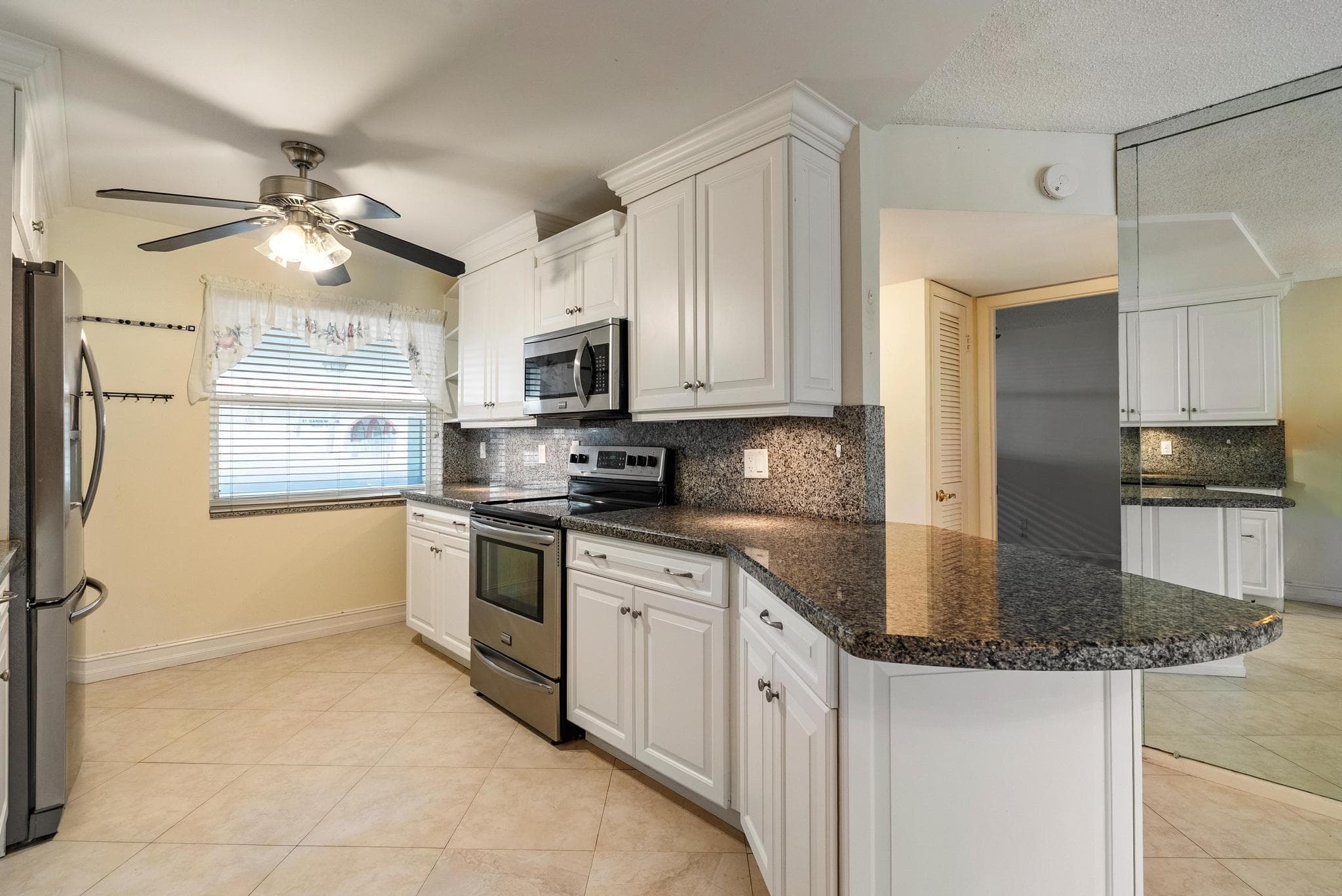 911 Gardenia Drive 153, Delray Beach, FL 33483 — photo 7 of 41
