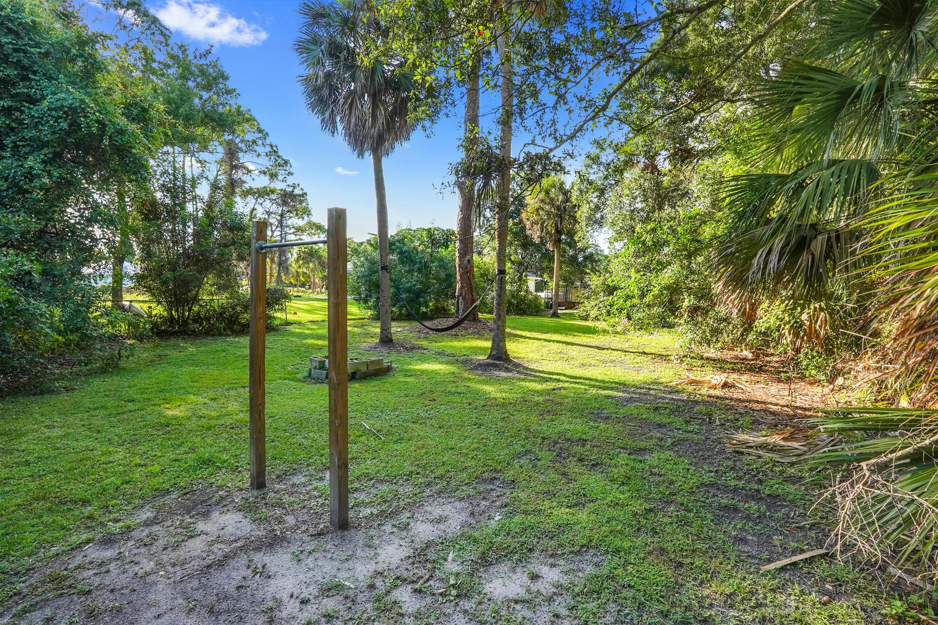 203 E Easy Street, Fort Pierce, FL 34982 — photo 15 of 24
