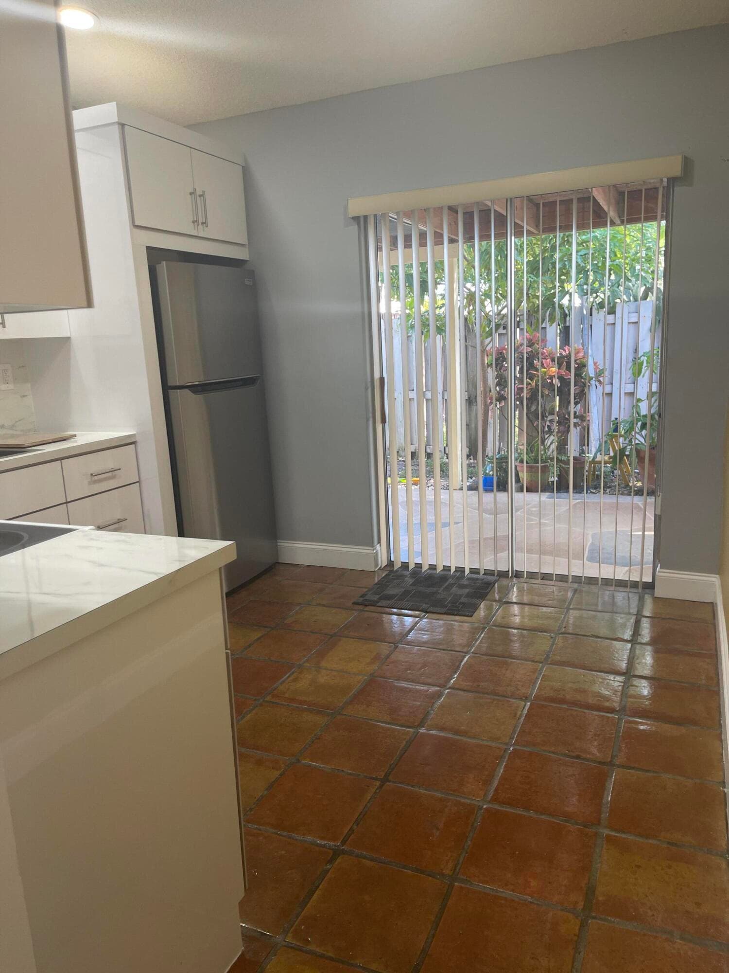 19823 NW 64th Place, Hialeah, FL 33015 — photo 5 of 15