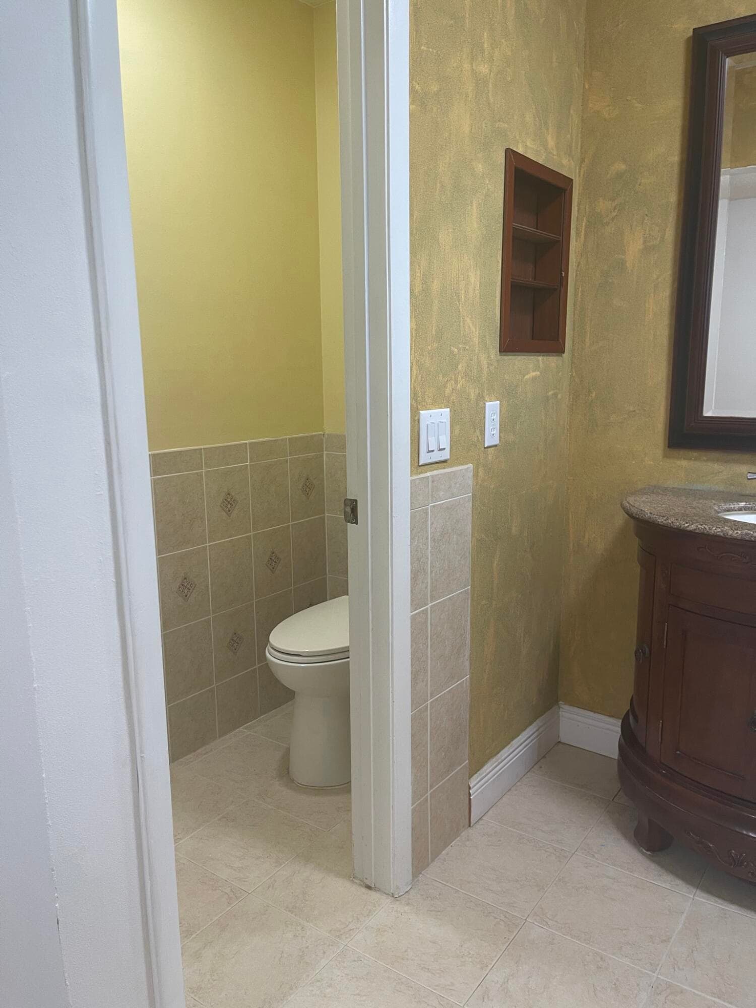 19823 NW 64th Place, Hialeah, FL 33015 — photo 9 of 15