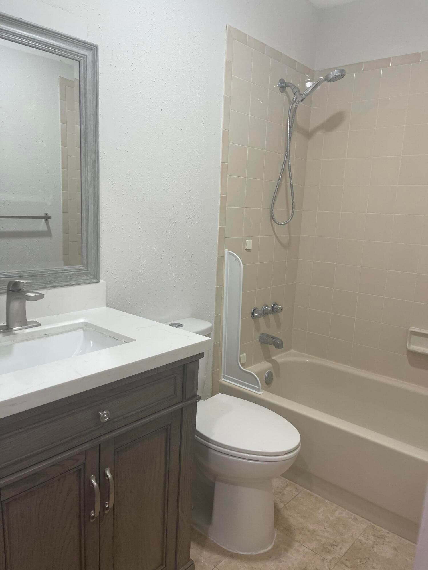 19823 NW 64th Place, Hialeah, FL 33015 — photo 11 of 15