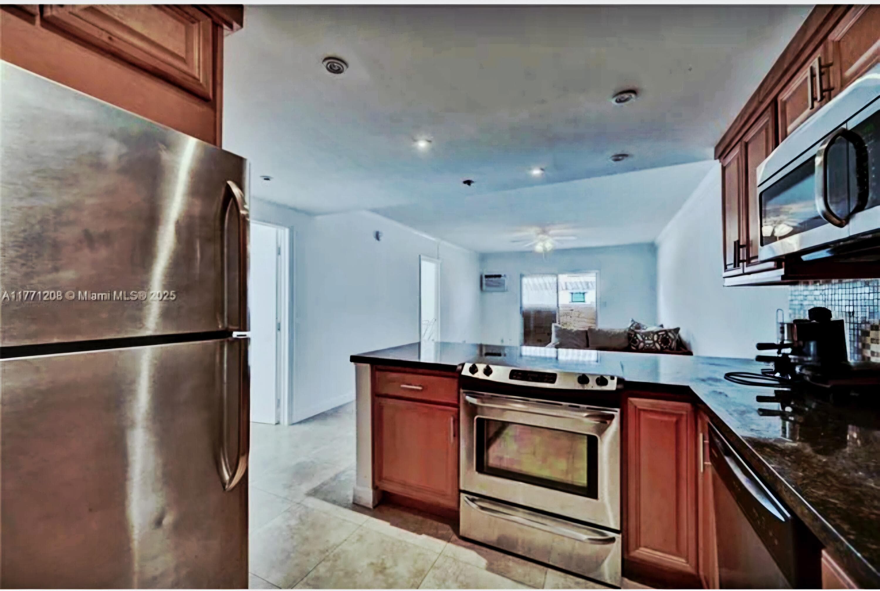200 S Birch Road 208, Fort Lauderdale, FL 33316 — photo 11 of 22