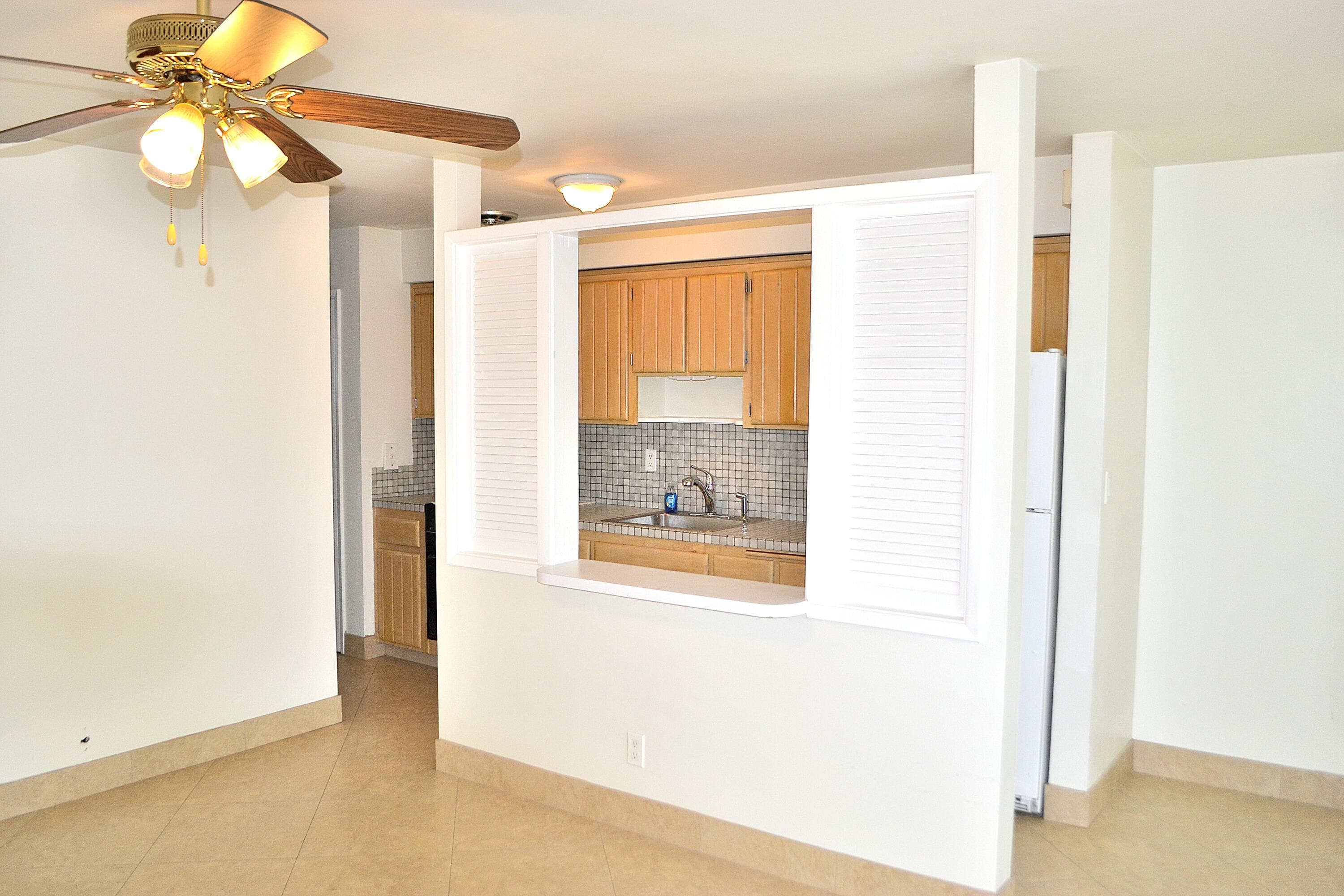 4209 NE 21st Avenue 3, Fort Lauderdale, FL 33308 — photo 8 of 11
