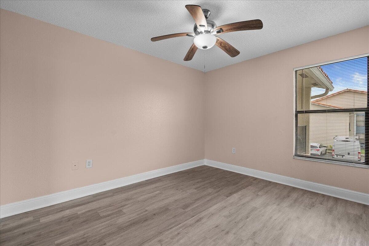 1524 Lake Crystal Drive F, Royal Palm Beach, FL 33411 — photo 13 of 20